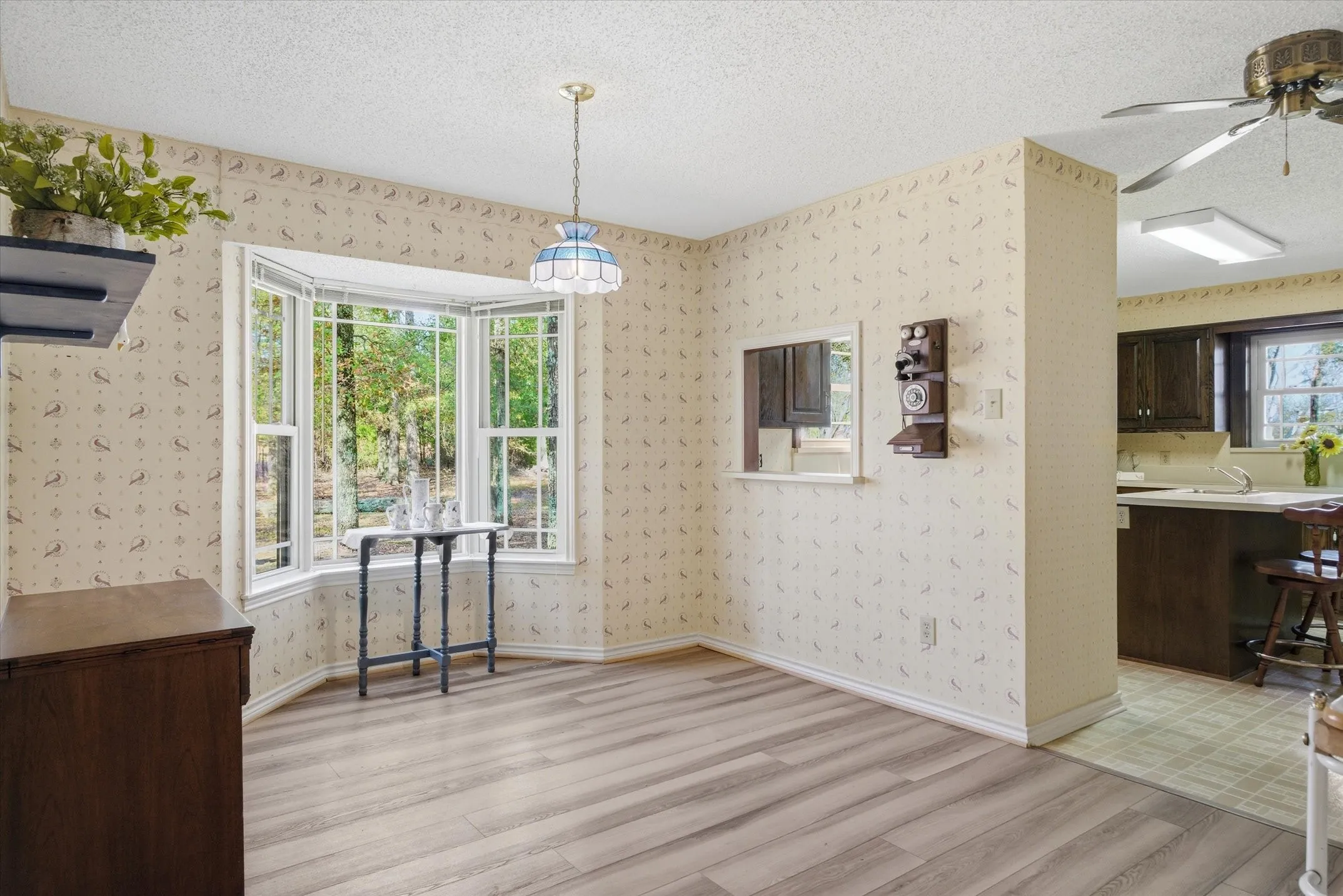 Single Family Residence For Sale in Van Zandt County , 11384 Fm 859, Wills Point, Texas 75169, 3 Bedrooms, 3 Bathrooms, 4 Garage spaces, 2,761 Sqft, built in 1984, Preowned, Price $499,950, mls#21119213, Real Estate Agent in Wills Point, Homes For Sale in Van Zandt county, Homes For Sale in Wills Point, Realtor in Wills Point Texas, Real Estate Brokerage Independent Realty Texas, Luminita Cordes Realtor