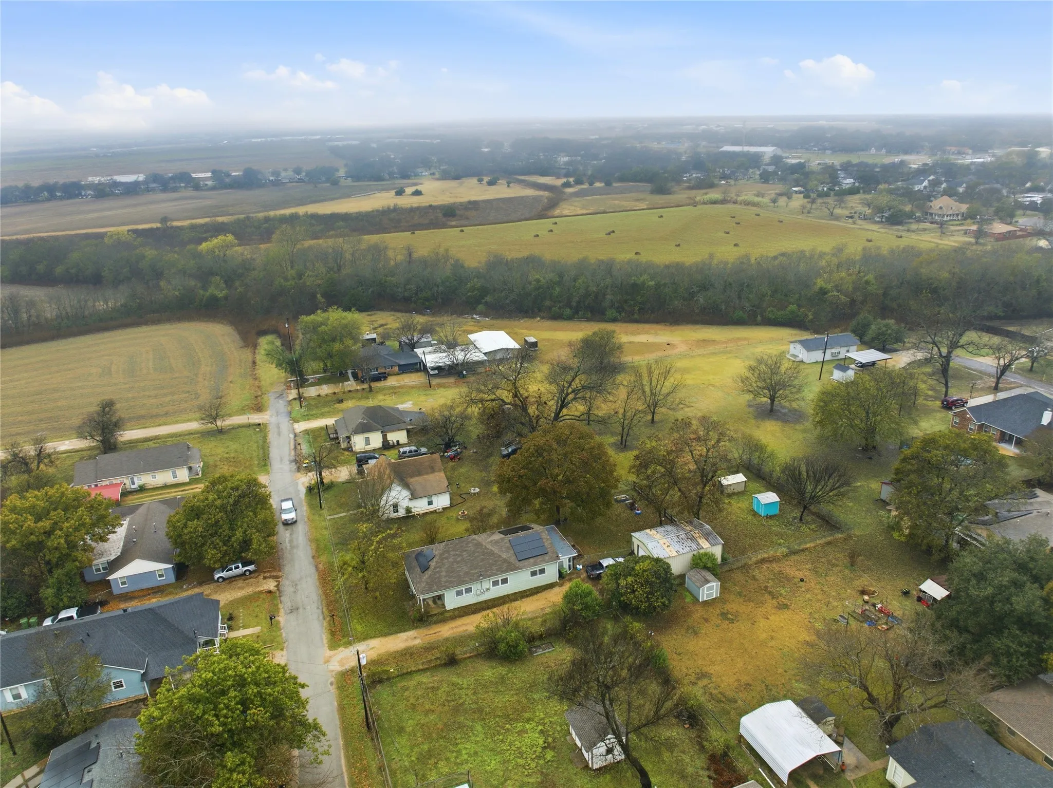 Unimproved Land For Sale in Ellis County , TBD E Travis Street, Italy, Texas 76651, 0, 0, Garage spaces, 0 Sqft, built in 0, mls#21119513, Real Estate Agent in Italy, Homes For Sale in Ellis county, Homes For Sale in Italy, Realtor in Italy Texas, Real Estate Brokerage Independent Realty Texas, Luminita Cordes Realtor