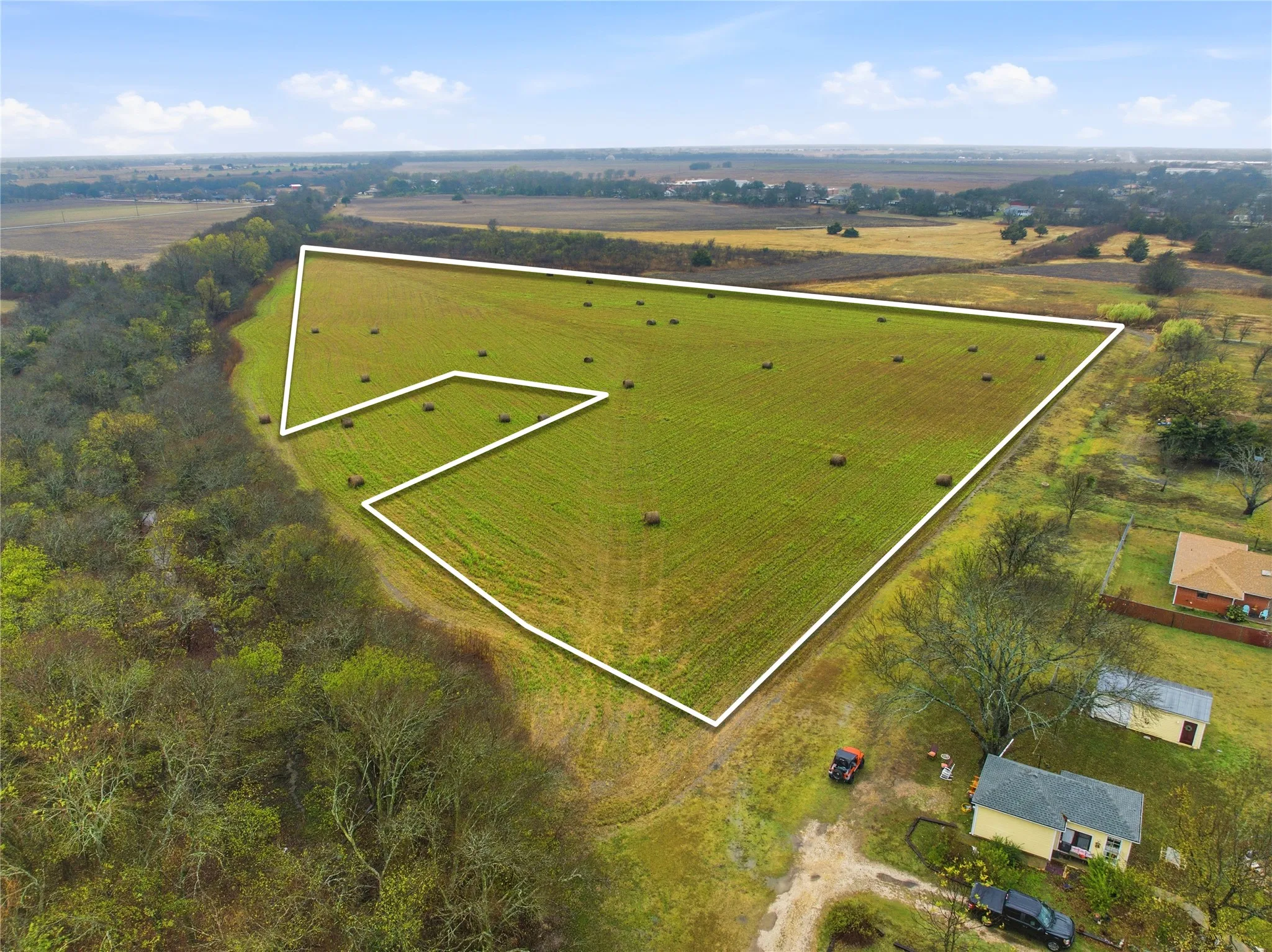 Unimproved Land For Sale in Ellis County , TBD E Travis Street, Italy, Texas 76651, 0, 0, Garage spaces, 0 Sqft, built in 0, mls#21119513, Real Estate Agent in Italy, Homes For Sale in Ellis county, Homes For Sale in Italy, Realtor in Italy Texas, Real Estate Brokerage Independent Realty Texas, Luminita Cordes Realtor