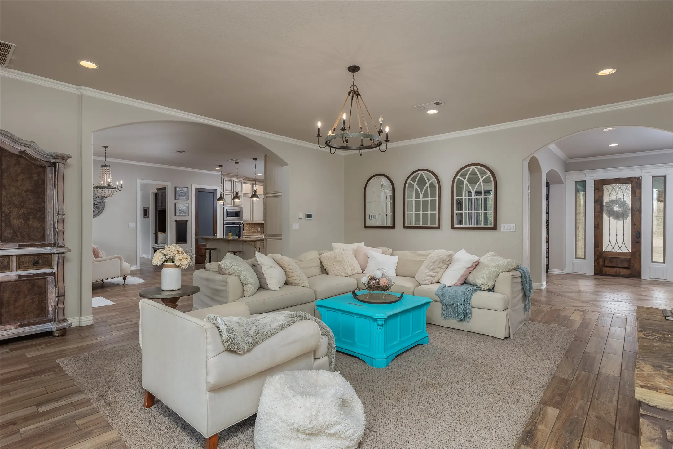 Single Family Residence For Sale in Parker County , 101 E Bozeman Lane, Fort Worth, Texas 76108, 4 Bedroom, 4 Bathroom, 2 Garage spaces, 4,363 Sqft, built in 2015, Preowned, mls#21118973, Real Estate Agent in Fort Worth, Homes For Sale in Parker county, Homes For Sale in Fort Worth, Realtor in Fort Worth Texas, Real Estate Brokerage Independent Realty Texas, Luminita Cordes Realtor