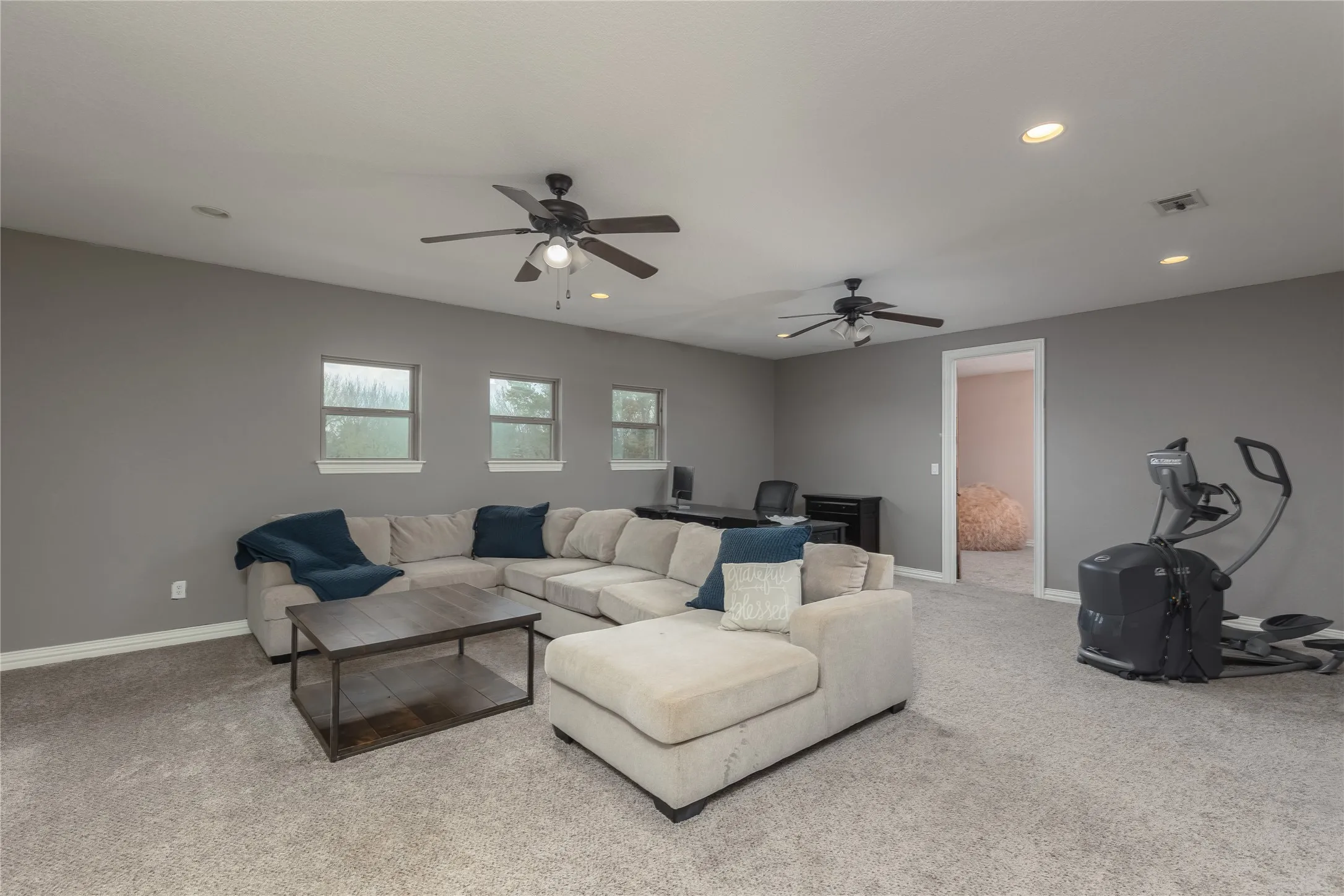 Single Family Residence For Sale in Parker County , 101 E Bozeman Lane, Fort Worth, Texas 76108, 4 Bedroom, 4 Bathroom, 2 Garage spaces, 4,363 Sqft, built in 2015, Preowned, mls#21118973, Real Estate Agent in Fort Worth, Homes For Sale in Parker county, Homes For Sale in Fort Worth, Realtor in Fort Worth Texas, Real Estate Brokerage Independent Realty Texas, Luminita Cordes Realtor
