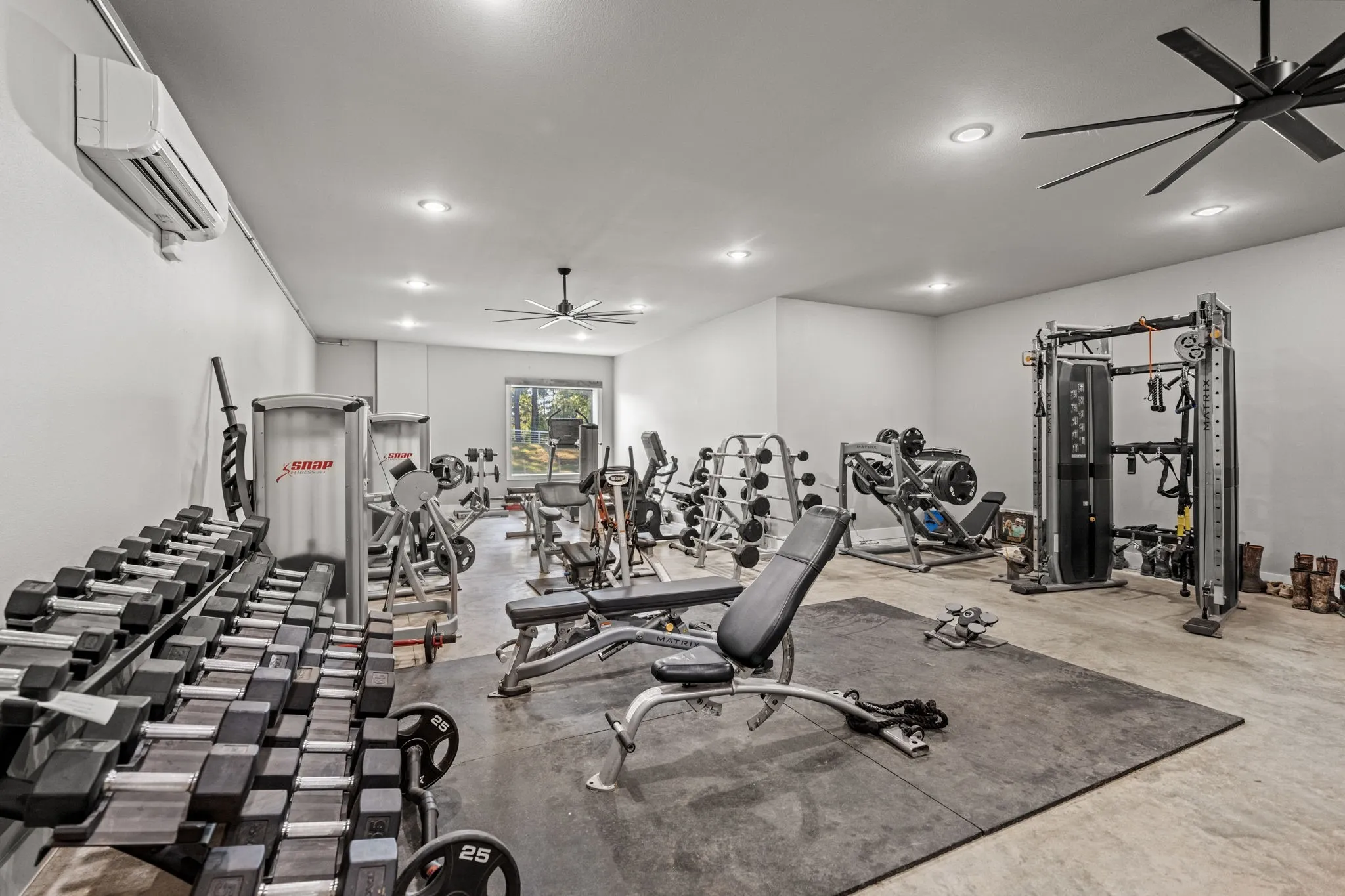 Ranch For Sale in Smith County , 10326 County Road 3112 N, Kilgore, Texas 75662, 0, 0, Garage spaces, 0 Sqft, built in 0, mls#21097622, Real Estate Agent in Kilgore, Homes For Sale in Smith county, Homes For Sale in Kilgore, Realtor in Kilgore Texas, Real Estate Brokerage Independent Realty Texas, Luminita Cordes Realtor