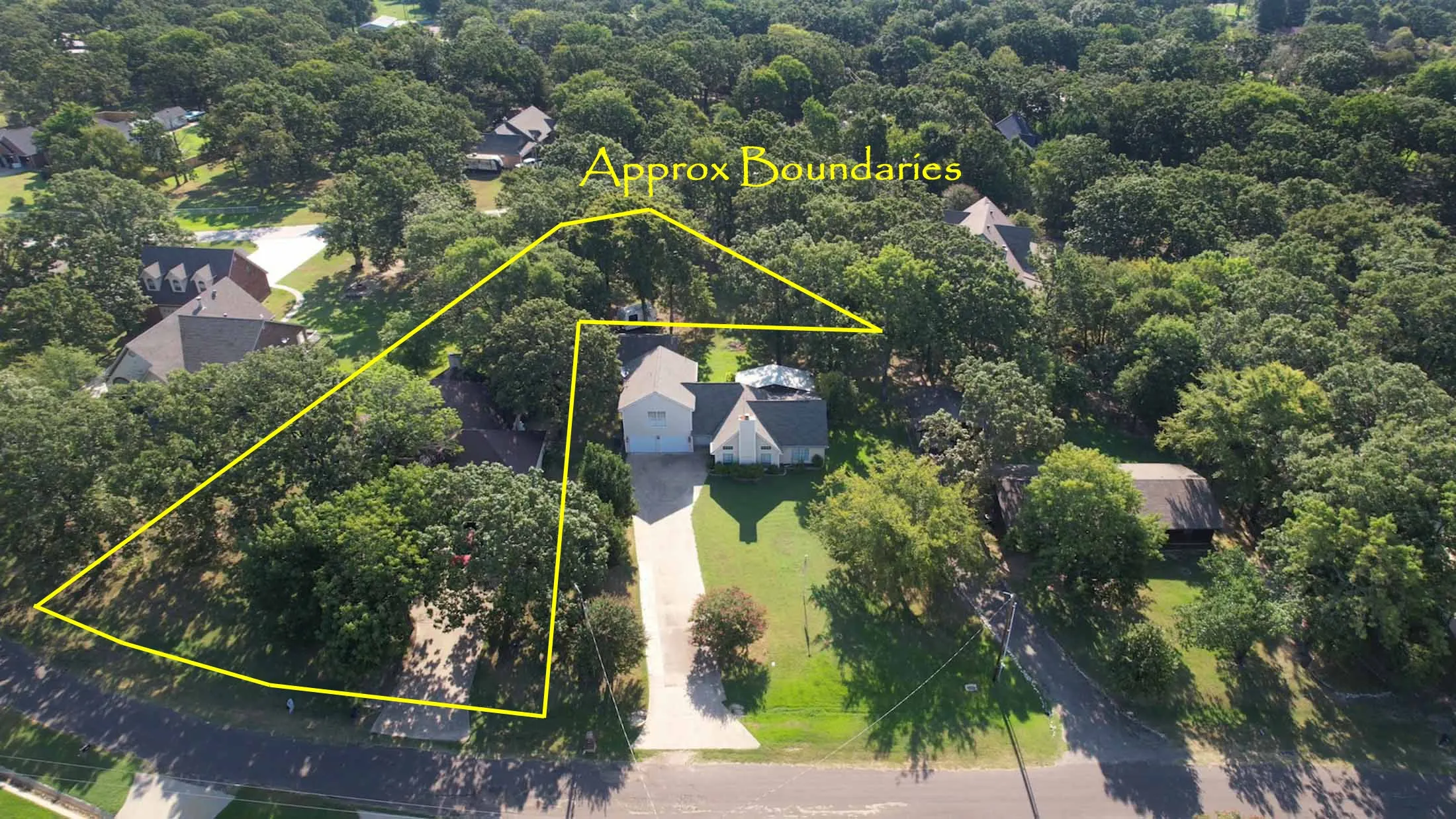 Single Family Residence For Sale in Wood County , 171 CR 1997, Yantis, Texas 75497, 3 Bedroom, 2 Bathroom, 3 Garage spaces, 1,832 Sqft, built in 1992, Preowned, mls#21119376, Real Estate Agent in Yantis, Homes For Sale in Wood county, Homes For Sale in Yantis, Realtor in Yantis Texas, Real Estate Brokerage Independent Realty Texas, Luminita Cordes Realtor