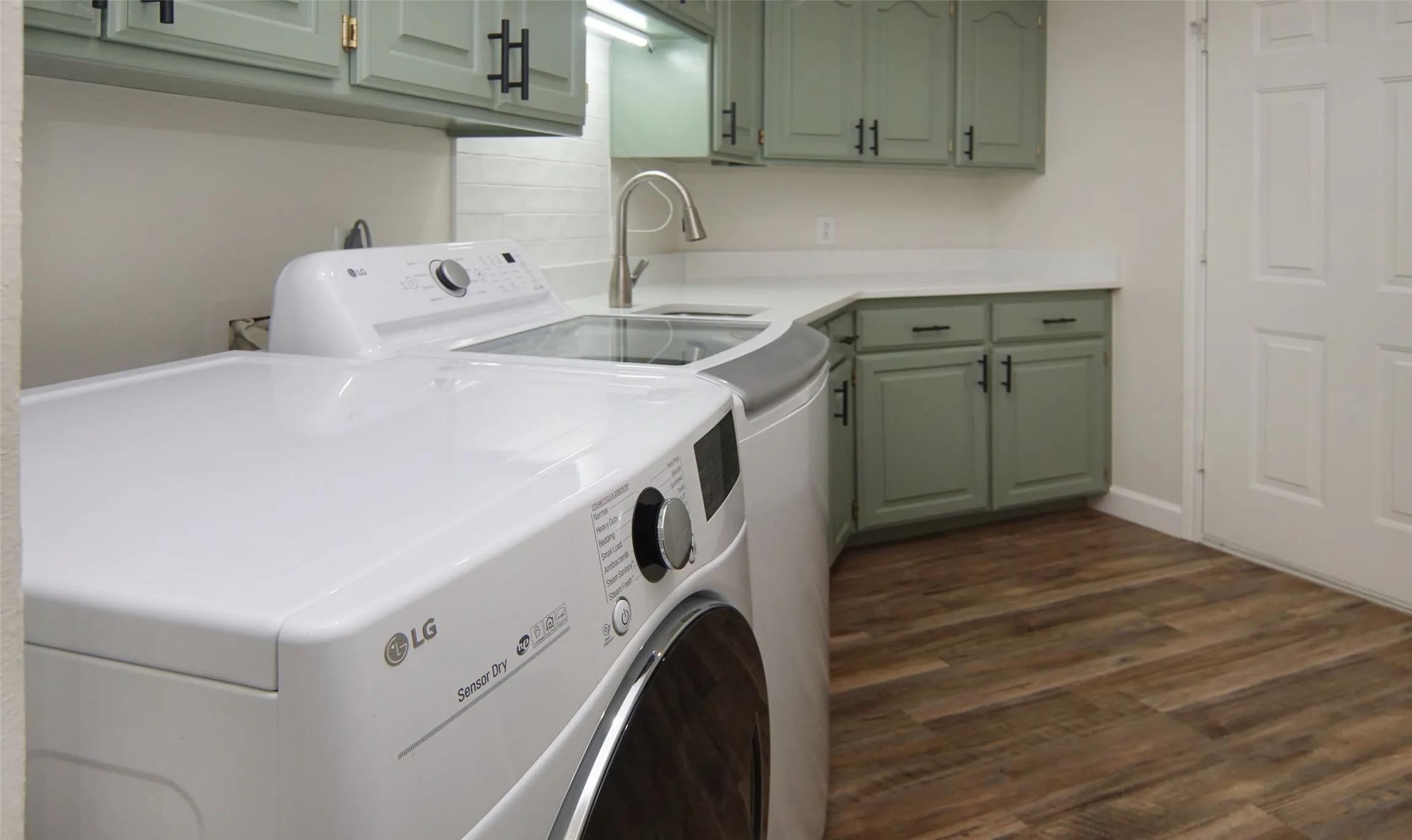 Single Family Residence For Sale in Wood County , 171 CR 1997, Yantis, Texas 75497, 3 Bedroom, 2 Bathroom, 3 Garage spaces, 1,832 Sqft, built in 1992, Preowned, mls#21119376, Real Estate Agent in Yantis, Homes For Sale in Wood county, Homes For Sale in Yantis, Realtor in Yantis Texas, Real Estate Brokerage Independent Realty Texas, Luminita Cordes Realtor