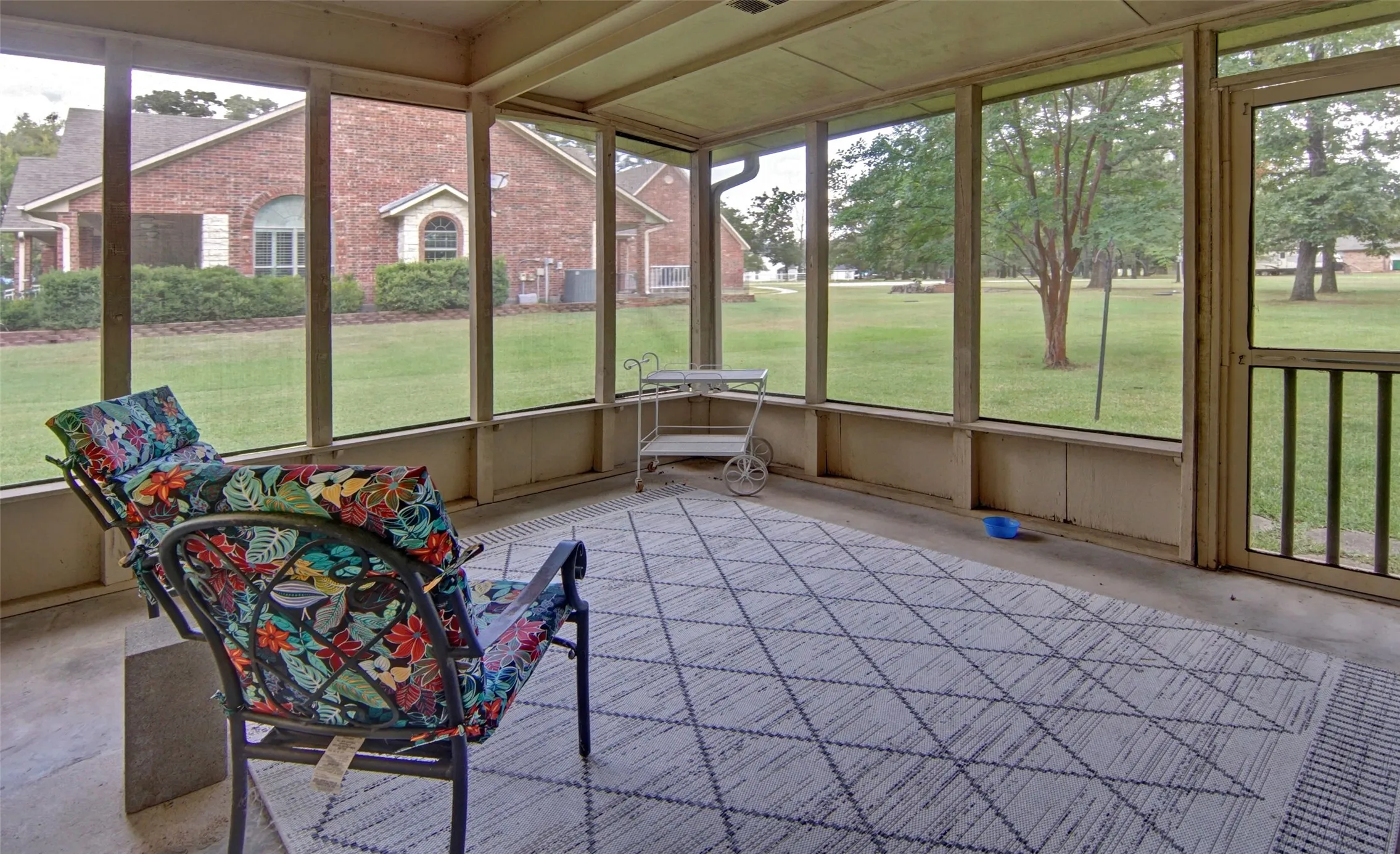 Single Family Residence For Sale in Wood County , 171 CR 1997, Yantis, Texas 75497, 3 Bedroom, 2 Bathroom, 3 Garage spaces, 1,832 Sqft, built in 1992, Preowned, mls#21119376, Real Estate Agent in Yantis, Homes For Sale in Wood county, Homes For Sale in Yantis, Realtor in Yantis Texas, Real Estate Brokerage Independent Realty Texas, Luminita Cordes Realtor