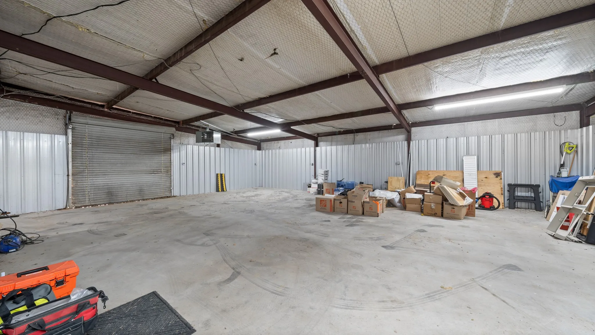 Garage with metal wall