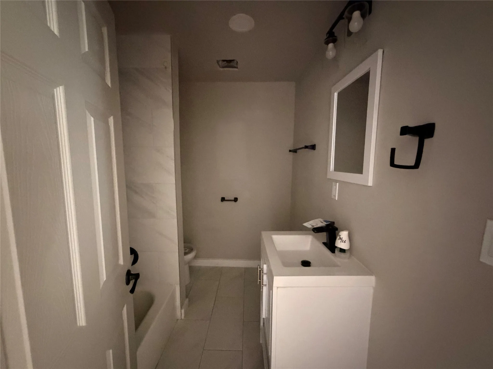 Condominium For Sale in Dallas County , 1115 S Glasgow Drive 2, Dallas, Texas 75223, 2 Bedroom, 2 Bathroom, Garage spaces, 716 Sqft, built in 1947, mls#21120019, Real Estate Agent in Dallas, Homes For Sale in Dallas county, Homes For Sale in Dallas, Realtor in Dallas Texas, Real Estate Brokerage Independent Realty Texas, Luminita Cordes Realtor