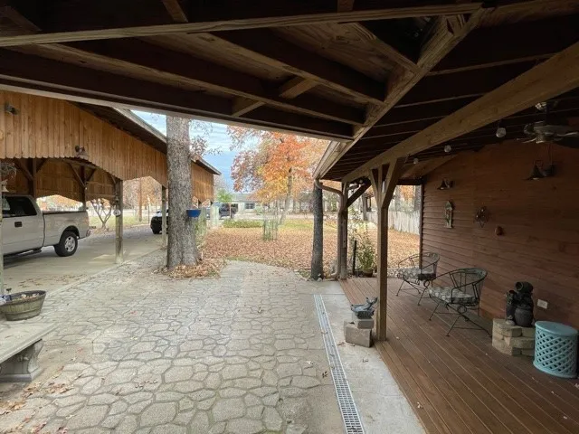 Single Family Residence For Sale in Hood County , 7118 Back Forty Court, Granbury, Texas 76049, 1 Bedroom, 1 Bathroom, Garage spaces, 712 Sqft, built in 2003, Preowned, mls#21120143, Real Estate Agent in Granbury, Homes For Sale in Hood county, Homes For Sale in Granbury, Realtor in Granbury Texas, Real Estate Brokerage Independent Realty Texas, Luminita Cordes Realtor