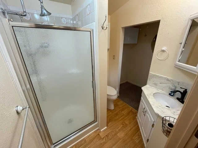 Single Family Residence For Sale in Hood County , 7118 Back Forty Court, Granbury, Texas 76049, 1 Bedroom, 1 Bathroom, Garage spaces, 712 Sqft, built in 2003, Preowned, mls#21120143, Real Estate Agent in Granbury, Homes For Sale in Hood county, Homes For Sale in Granbury, Realtor in Granbury Texas, Real Estate Brokerage Independent Realty Texas, Luminita Cordes Realtor