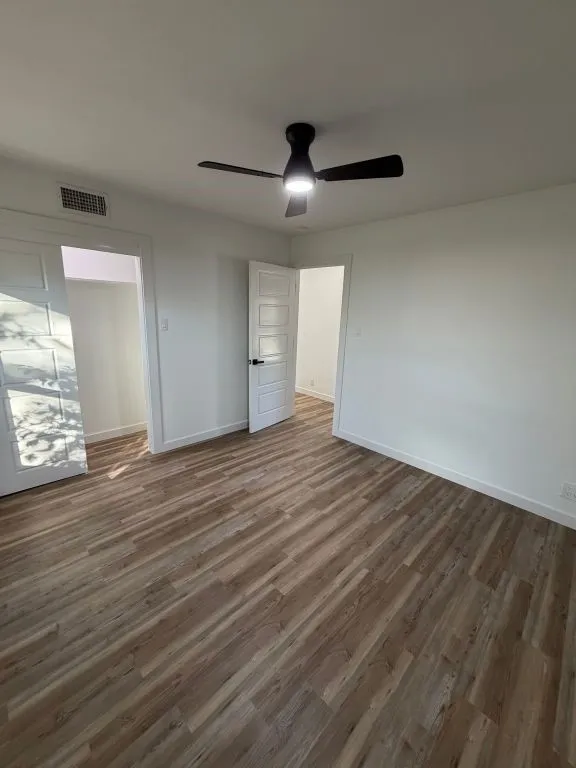 Single Family Residence For Sale in Tarrant County , 905 Brown Trail, Bedford, Texas 76022, 3 Bedrooms, 2 Bathrooms, 1 Garage spaces, 1,572 Sqft, built in 1956, Preowned, Price $287,000, mls#21120355, Real Estate Agent in Bedford, Homes For Sale in Tarrant county, Homes For Sale in Bedford, Realtor in Bedford Texas, Real Estate Brokerage Independent Realty Texas, Luminita Cordes Realtor