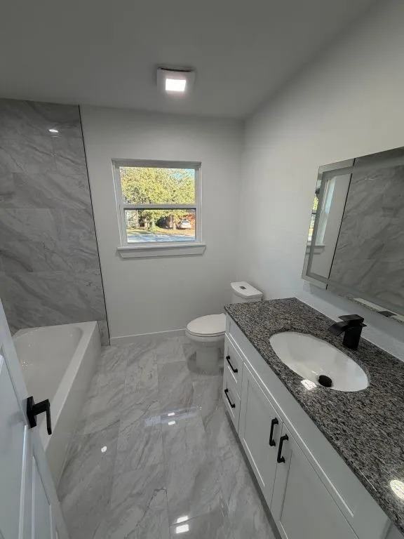 Single Family Residence For Sale in Tarrant County , 905 Brown Trail, Bedford, Texas 76022, 3 Bedrooms, 2 Bathrooms, 1 Garage spaces, 1,572 Sqft, built in 1956, Preowned, Price $287,000, mls#21120355, Real Estate Agent in Bedford, Homes For Sale in Tarrant county, Homes For Sale in Bedford, Realtor in Bedford Texas, Real Estate Brokerage Independent Realty Texas, Luminita Cordes Realtor
