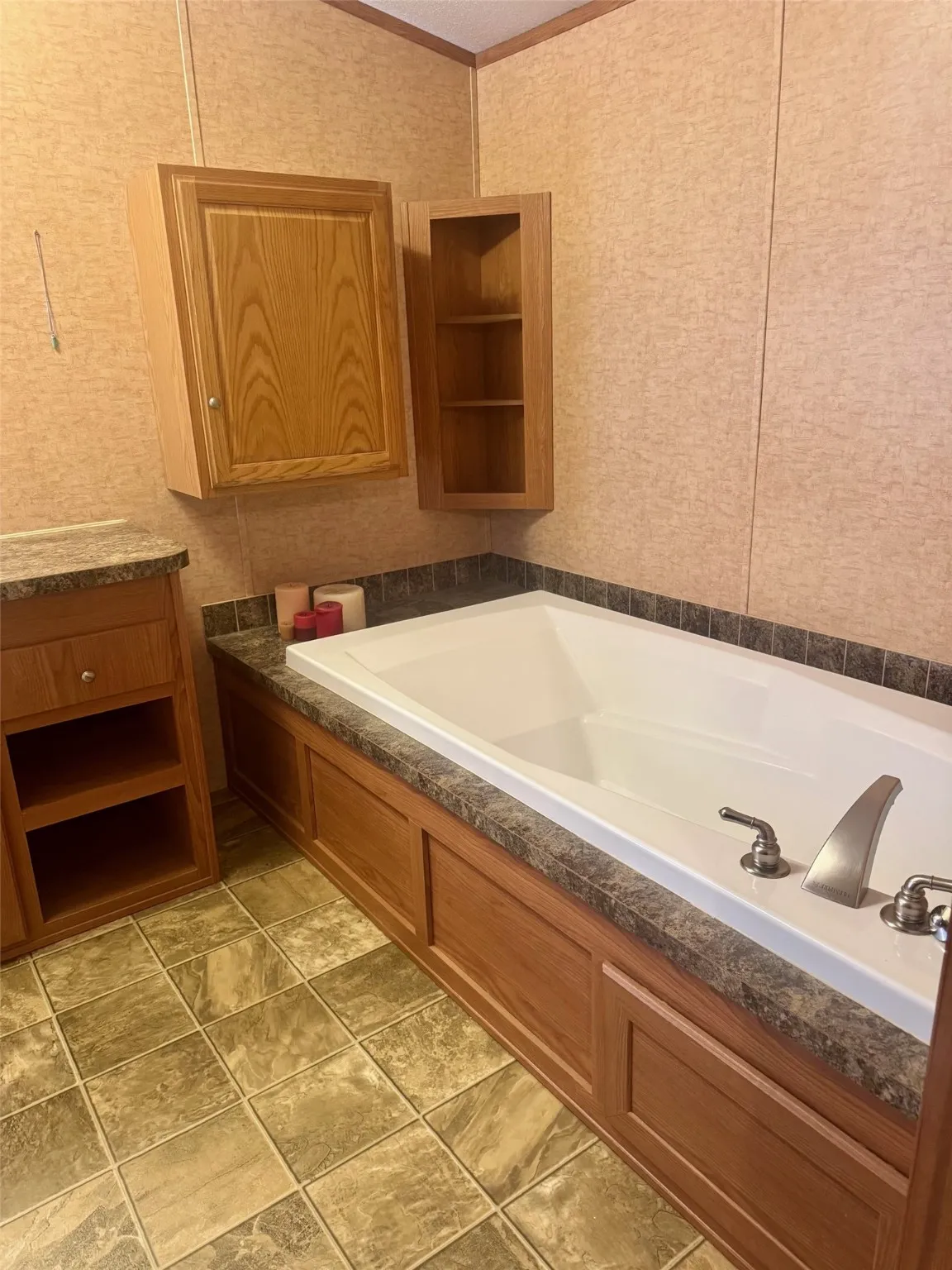 Mobile Home For Sale in Camp County , 244 CR 2602, Pittsburg, Texas 75686, 3 Bedrooms, 2 Bathrooms, Garage spaces, 1,216 Sqft, built in 2010, Price $129,000, mls#21120549, Real Estate Agent in Pittsburg, Homes For Sale in Camp county, Homes For Sale in Pittsburg, Realtor in Pittsburg Texas, Real Estate Brokerage Independent Realty Texas, Luminita Cordes Realtor