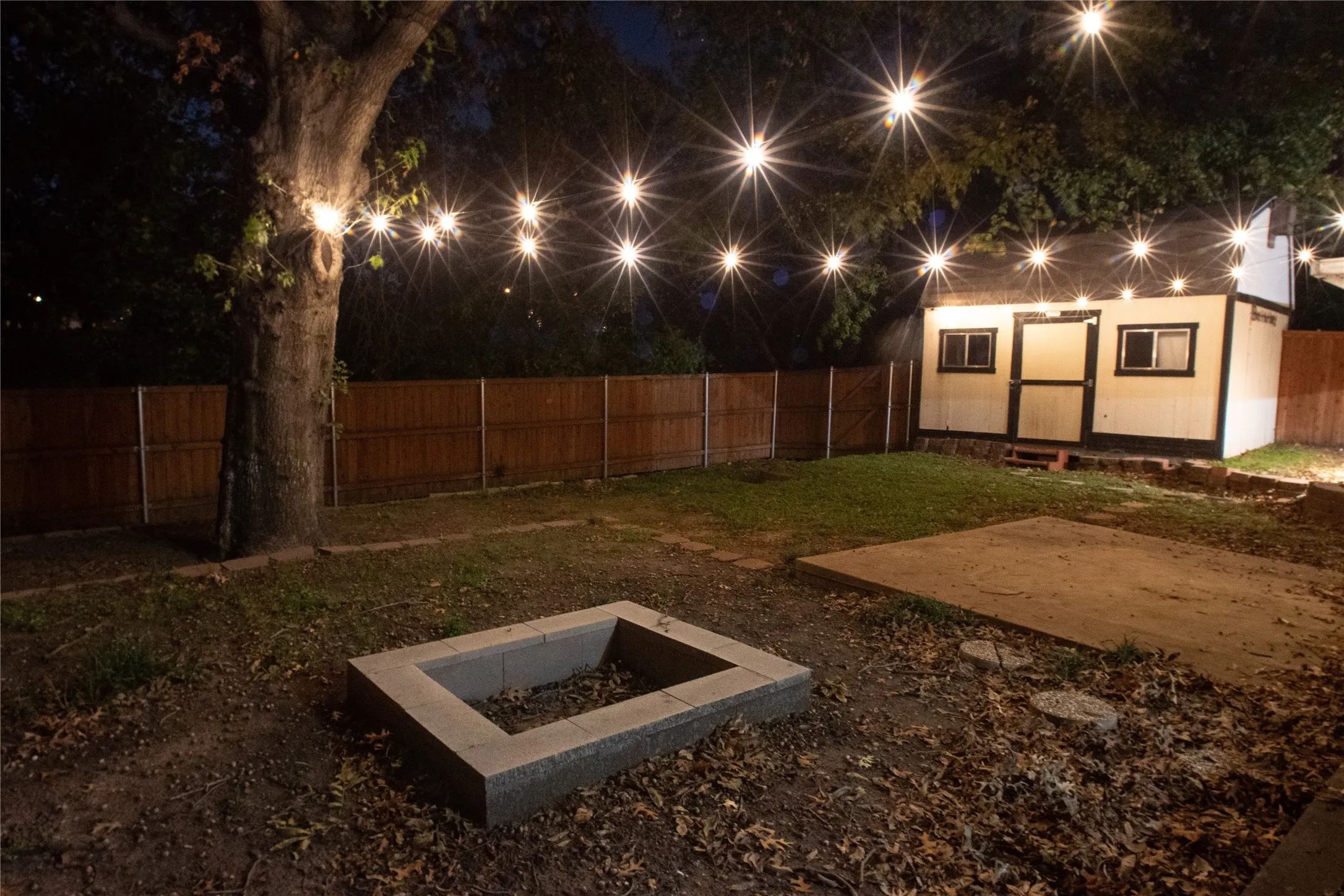 Single Family Residence For Sale in Dallas County , 2129 Province, Dallas, Texas 75228, 8 Bedroom, 3 Bathroom, Garage spaces, 1,722 Sqft, built in 1958, Preowned, mls#21119993, Real Estate Agent in Dallas, Homes For Sale in Dallas county, Homes For Sale in Dallas, Realtor in Dallas Texas, Real Estate Brokerage Independent Realty Texas, Luminita Cordes Realtor