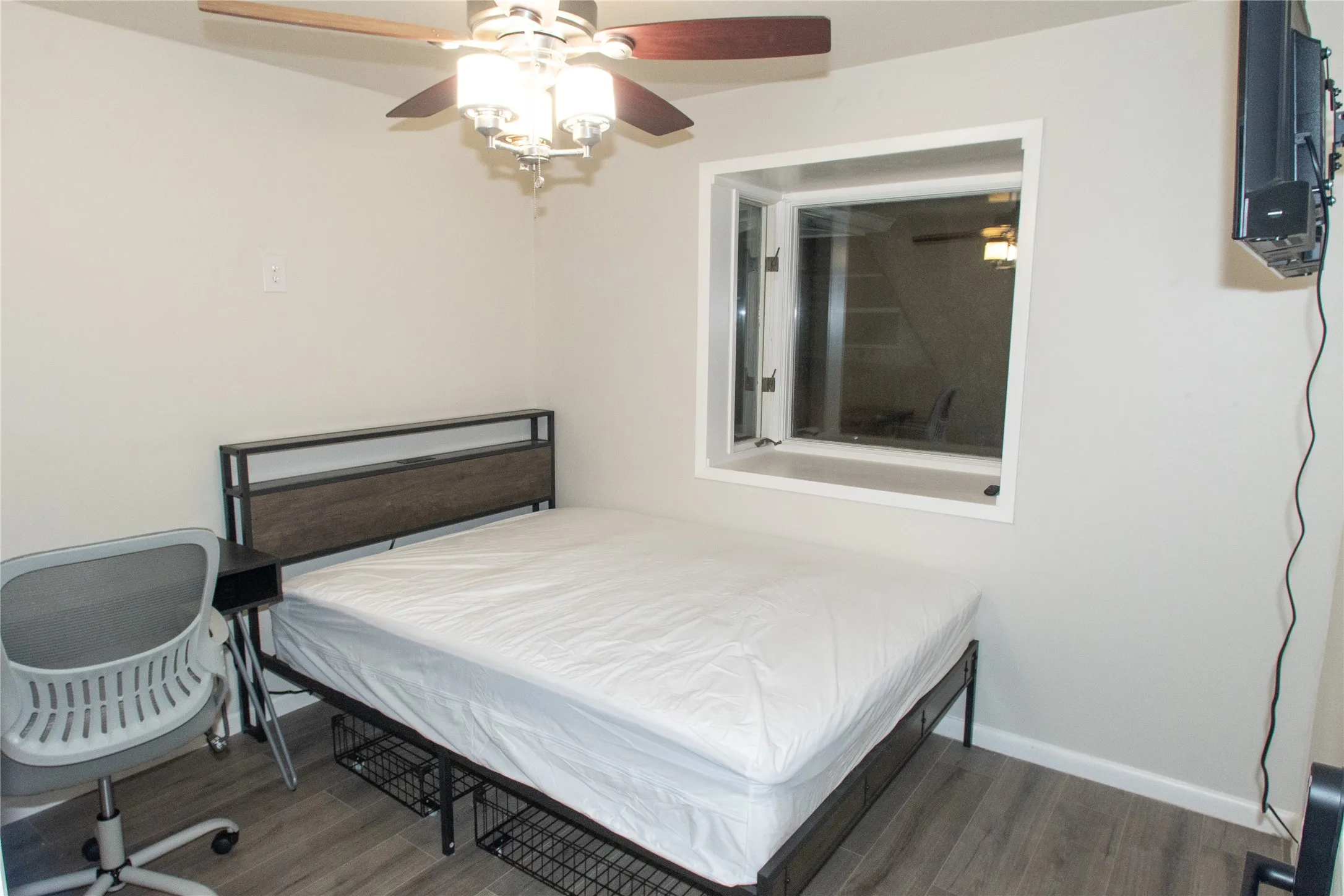 Single Family Residence For Sale in Dallas County , 2129 Province, Dallas, Texas 75228, 8 Bedroom, 3 Bathroom, Garage spaces, 1,722 Sqft, built in 1958, Preowned, mls#21119993, Real Estate Agent in Dallas, Homes For Sale in Dallas county, Homes For Sale in Dallas, Realtor in Dallas Texas, Real Estate Brokerage Independent Realty Texas, Luminita Cordes Realtor