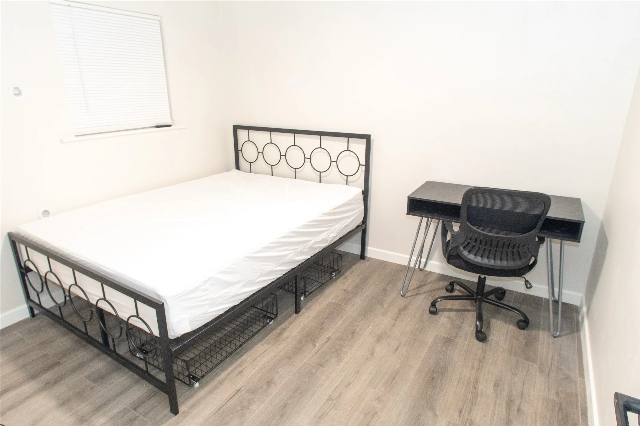 Single Family Residence For Sale in Dallas County , 2129 Province, Dallas, Texas 75228, 8 Bedroom, 3 Bathroom, Garage spaces, 1,722 Sqft, built in 1958, Preowned, mls#21119993, Real Estate Agent in Dallas, Homes For Sale in Dallas county, Homes For Sale in Dallas, Realtor in Dallas Texas, Real Estate Brokerage Independent Realty Texas, Luminita Cordes Realtor