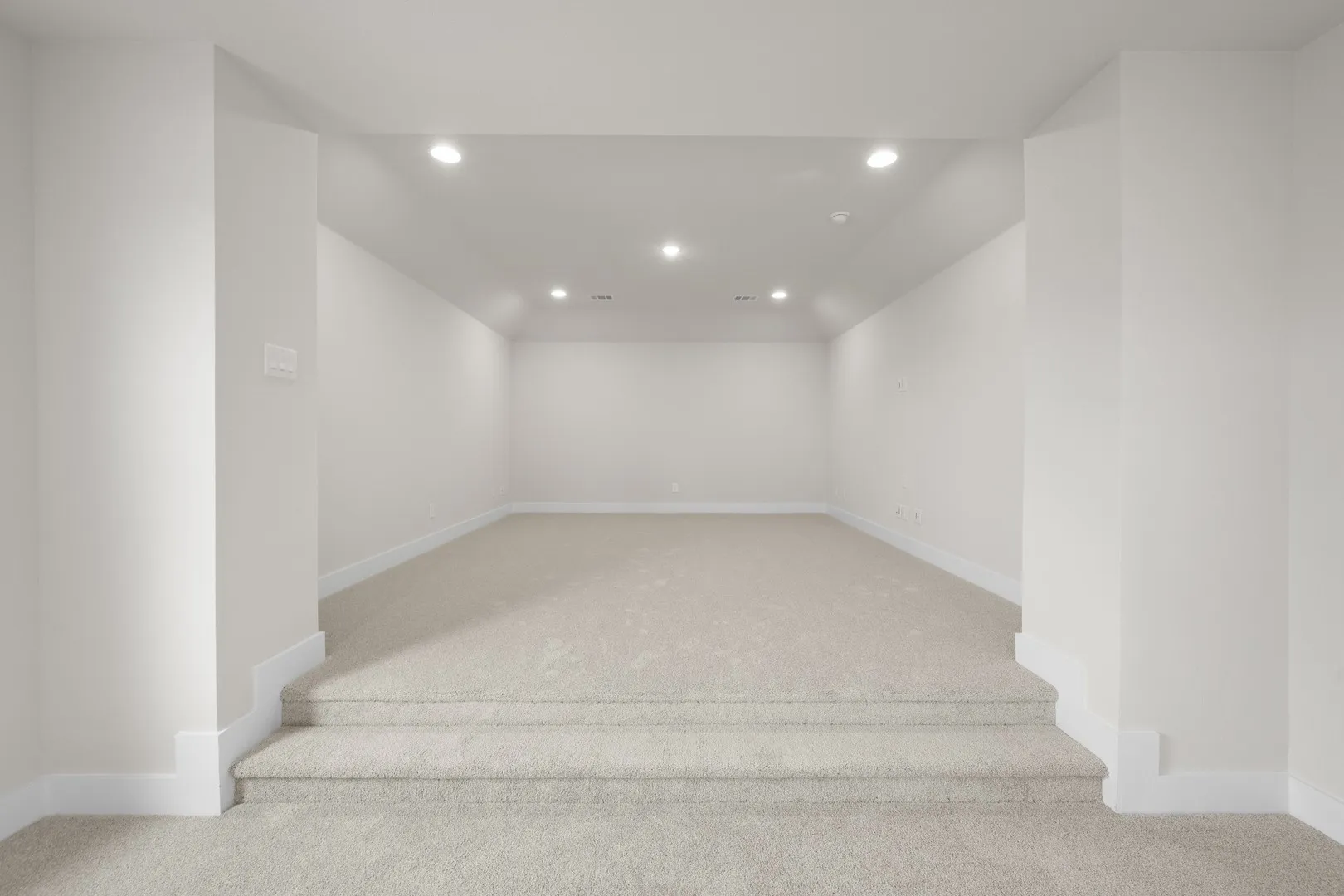 5401 Rowlan- Game Room-6297