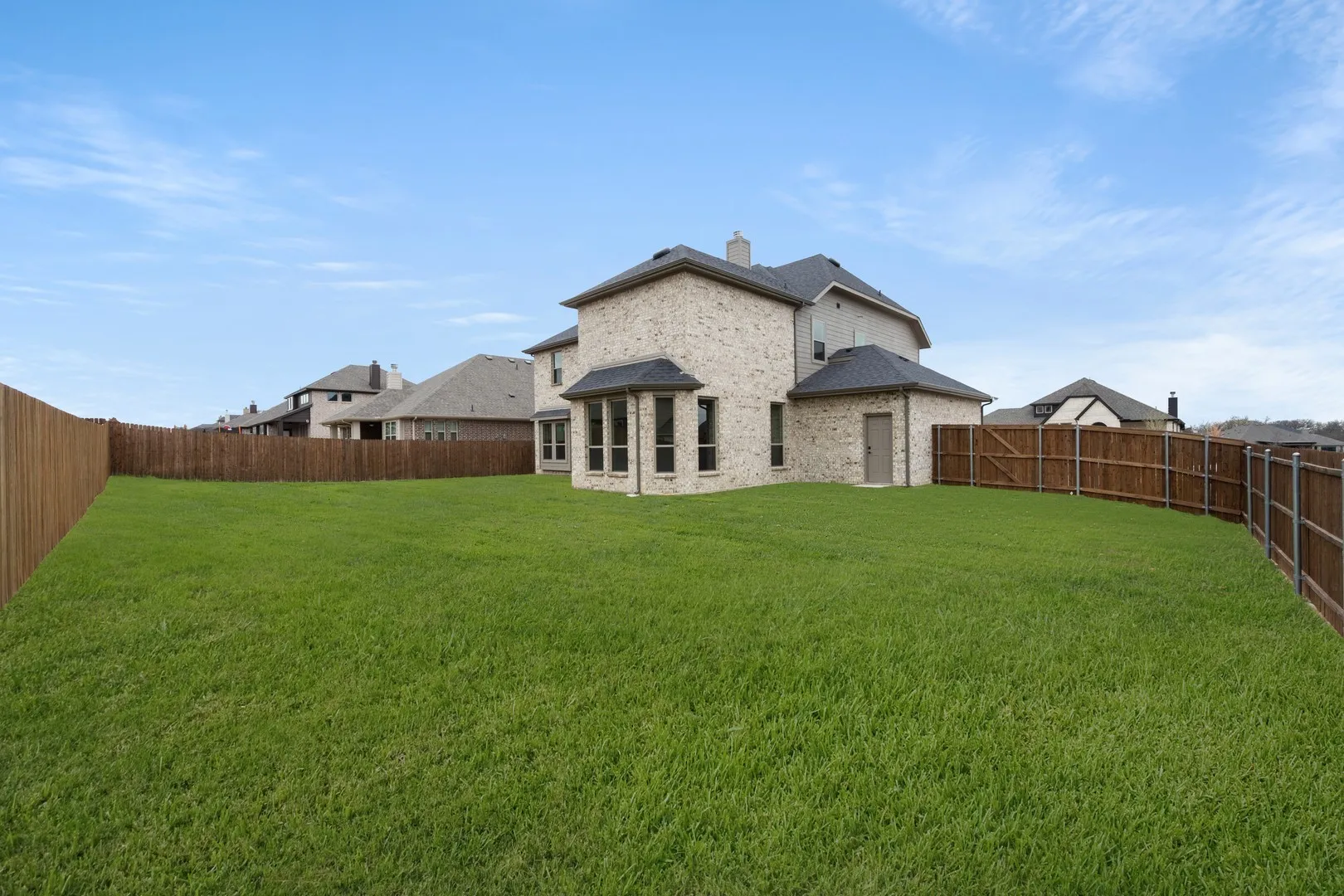 5401 Rowlan- Back-2