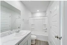 Washington Primary Bathroom