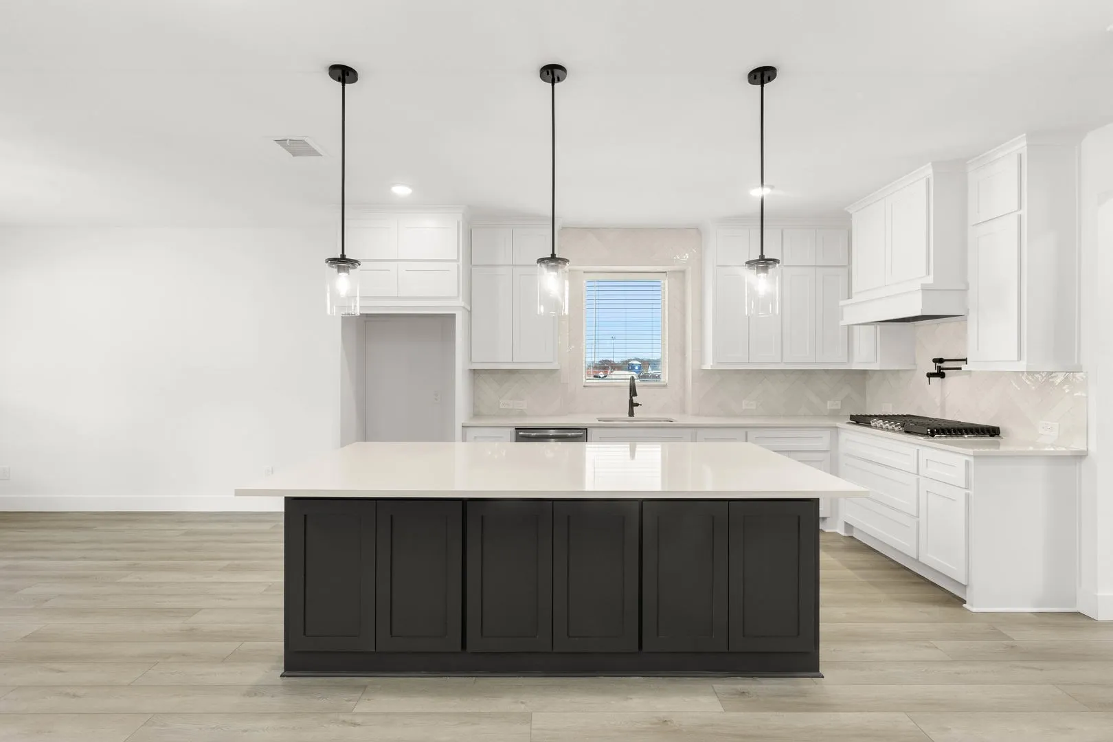 1107 Willow Lake-Kitchen-1