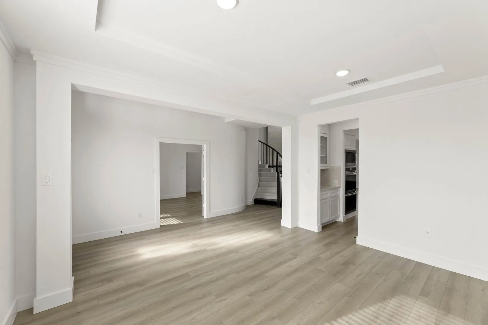 1107 Willow Lake-Dining Room-2