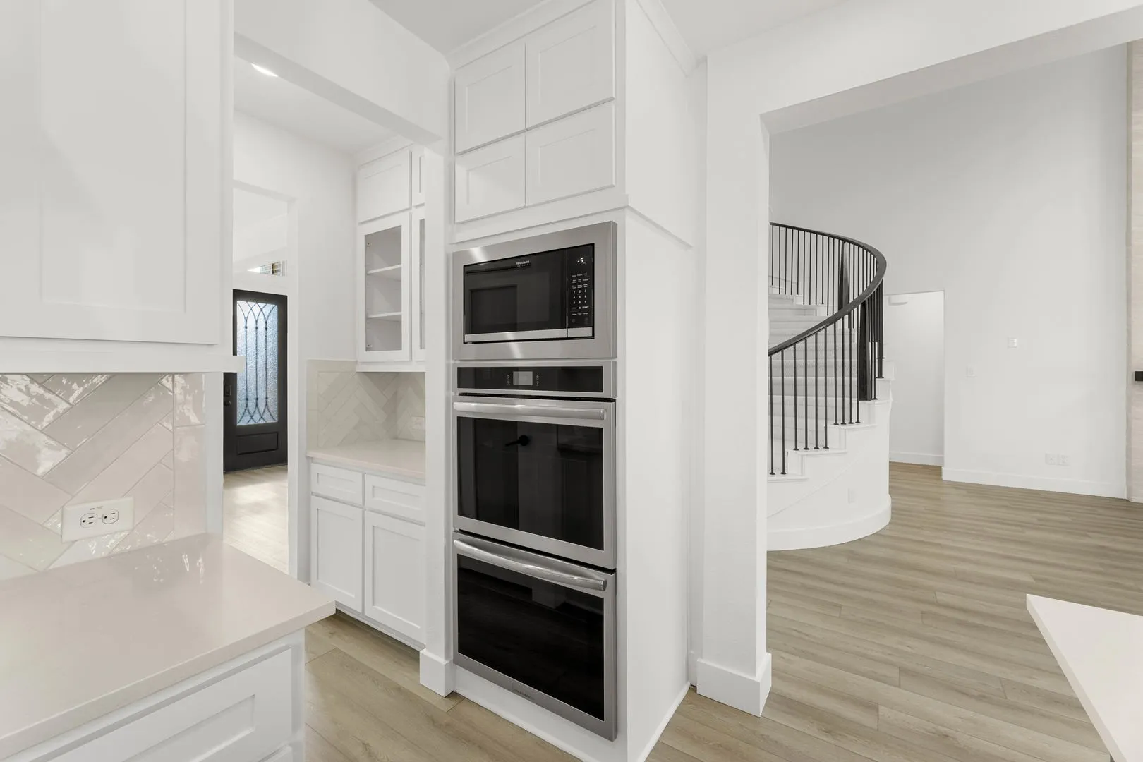 1107 Willow Lake-Kitchen-4