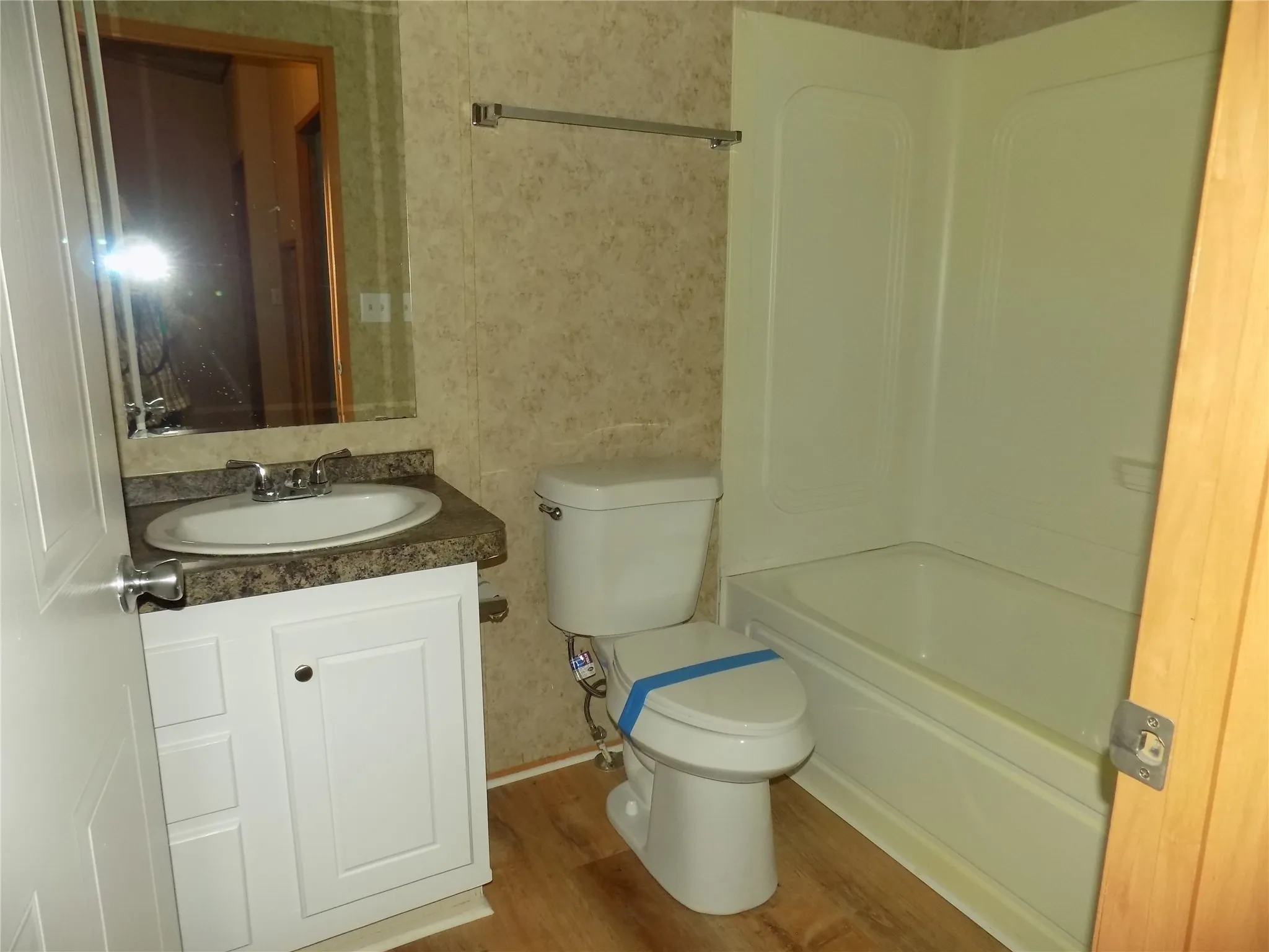 Guest bathroom.