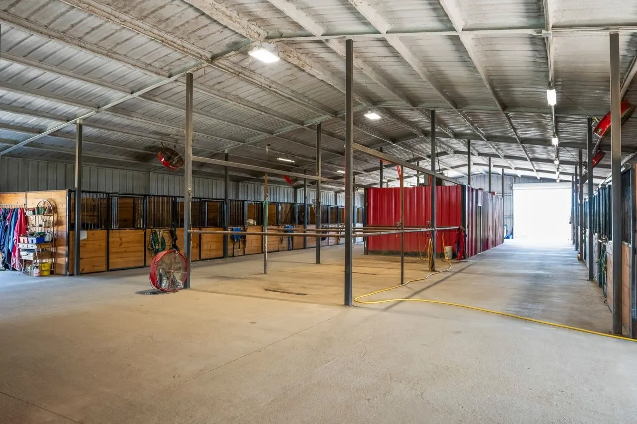 Farm For Sale in Denton County , 9144 Fm 2164, Sanger, Texas 76266, 9 Bedroom, 8 Bathroom, Garage spaces, 5,413 Sqft, built in 2020, Preowned, mls#21120436, Real Estate Agent in Sanger, Homes For Sale in Denton county, Homes For Sale in Sanger, Realtor in Sanger Texas, Real Estate Brokerage Independent Realty Texas, Luminita Cordes Realtor