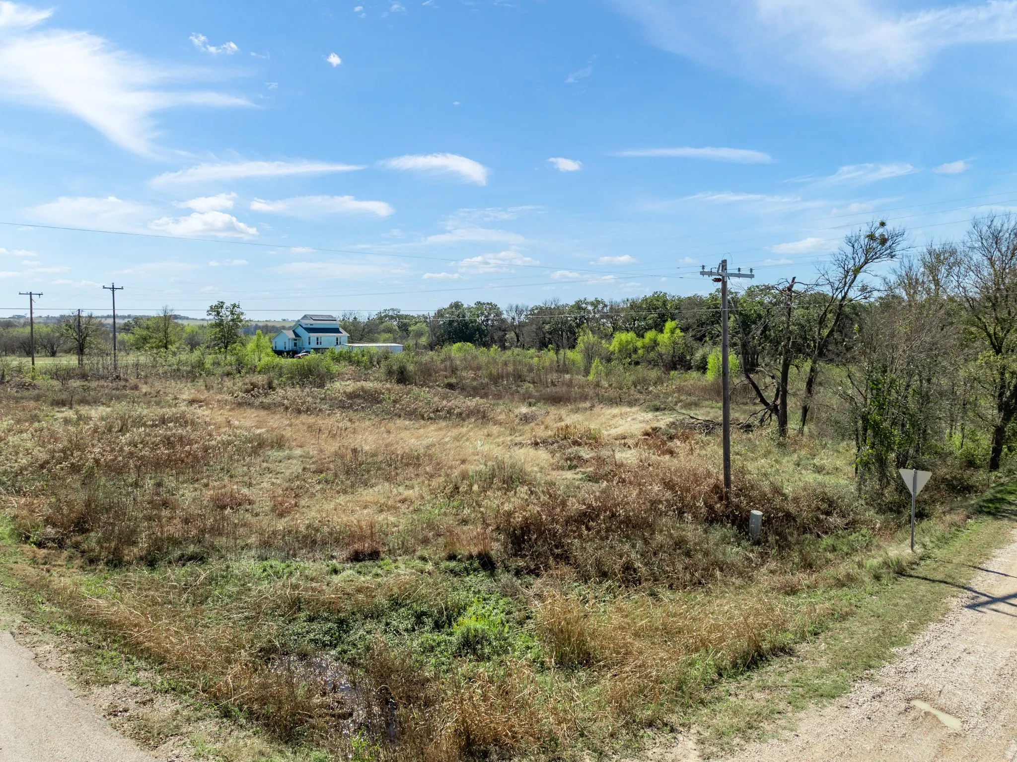Corner view of property