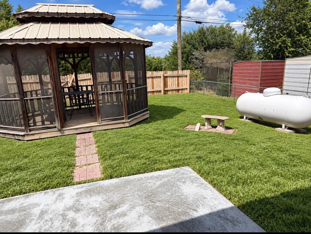 Single Family Residence For Sale in Coryell County , 513 Myra Lou Avenue, Copperas Cove, Texas 76522, 3 Bedroom, 2 Bathroom, 2 Garage spaces, 1,274 Sqft, built in 1978, mls#21120668, Real Estate Agent in Copperas Cove, Homes For Sale in Coryell county, Homes For Sale in Copperas Cove, Realtor in Copperas Cove Texas, Real Estate Brokerage Independent Realty Texas, Luminita Cordes Realtor