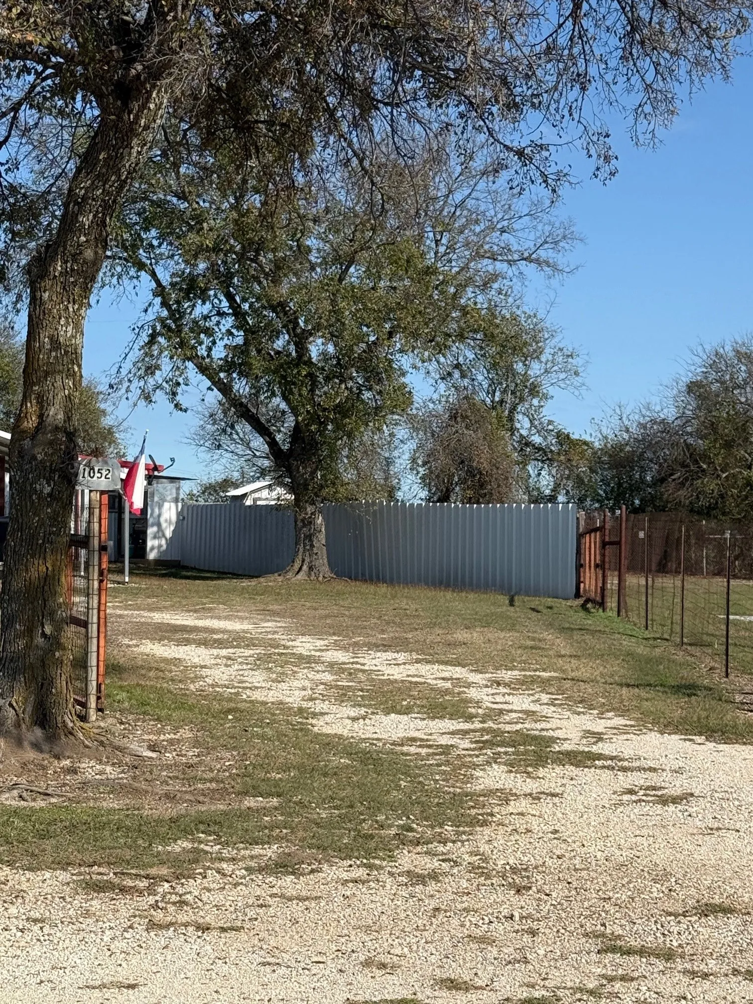Business For Sale in Hill County , 1056-1058 Ih 35 S, Abbott, Texas 76621, 0, 0, Garage spaces, 0 Sqft, built in 2010, Preowned, mls#21121838, Real Estate Agent in Abbott, Homes For Sale in Hill county, Homes For Sale in Abbott, Realtor in Abbott Texas, Real Estate Brokerage Independent Realty Texas, Luminita Cordes Realtor