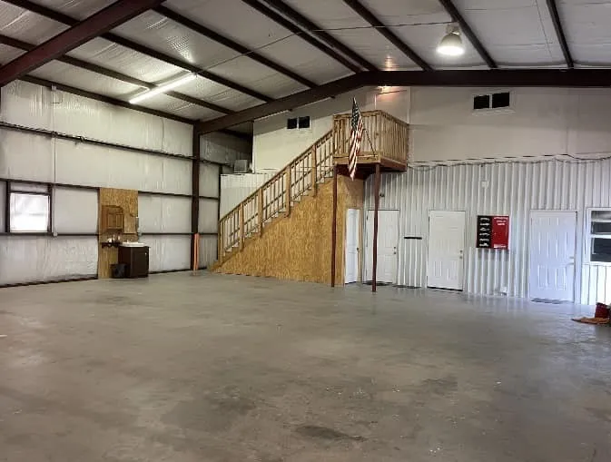 Business For Sale in Hill County , 1056-1058 Ih 35 S, Abbott, Texas 76621, 0, 0, Garage spaces, 0 Sqft, built in 2010, Preowned, mls#21121838, Real Estate Agent in Abbott, Homes For Sale in Hill county, Homes For Sale in Abbott, Realtor in Abbott Texas, Real Estate Brokerage Independent Realty Texas, Luminita Cordes Realtor