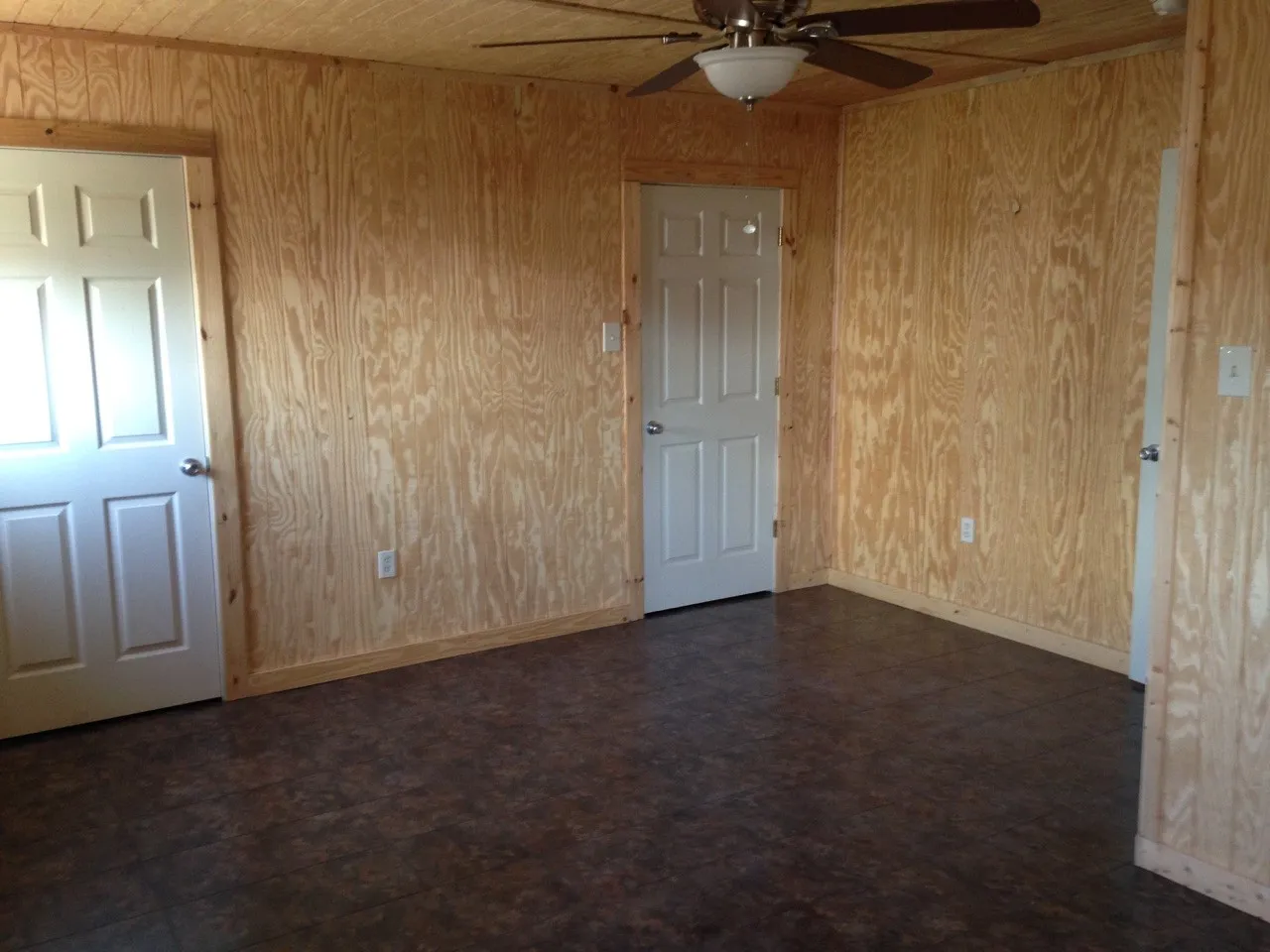 Business For Sale in Hill County , 1056-1058 Ih 35 S, Abbott, Texas 76621, 0, 0, Garage spaces, 0 Sqft, built in 2010, Preowned, mls#21121838, Real Estate Agent in Abbott, Homes For Sale in Hill county, Homes For Sale in Abbott, Realtor in Abbott Texas, Real Estate Brokerage Independent Realty Texas, Luminita Cordes Realtor