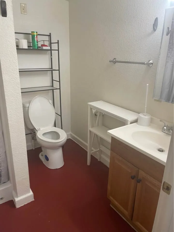 Business For Sale in Hill County , 1056-1058 Ih 35 S, Abbott, Texas 76621, 0, 0, Garage spaces, 0 Sqft, built in 2010, Preowned, mls#21121838, Real Estate Agent in Abbott, Homes For Sale in Hill county, Homes For Sale in Abbott, Realtor in Abbott Texas, Real Estate Brokerage Independent Realty Texas, Luminita Cordes Realtor