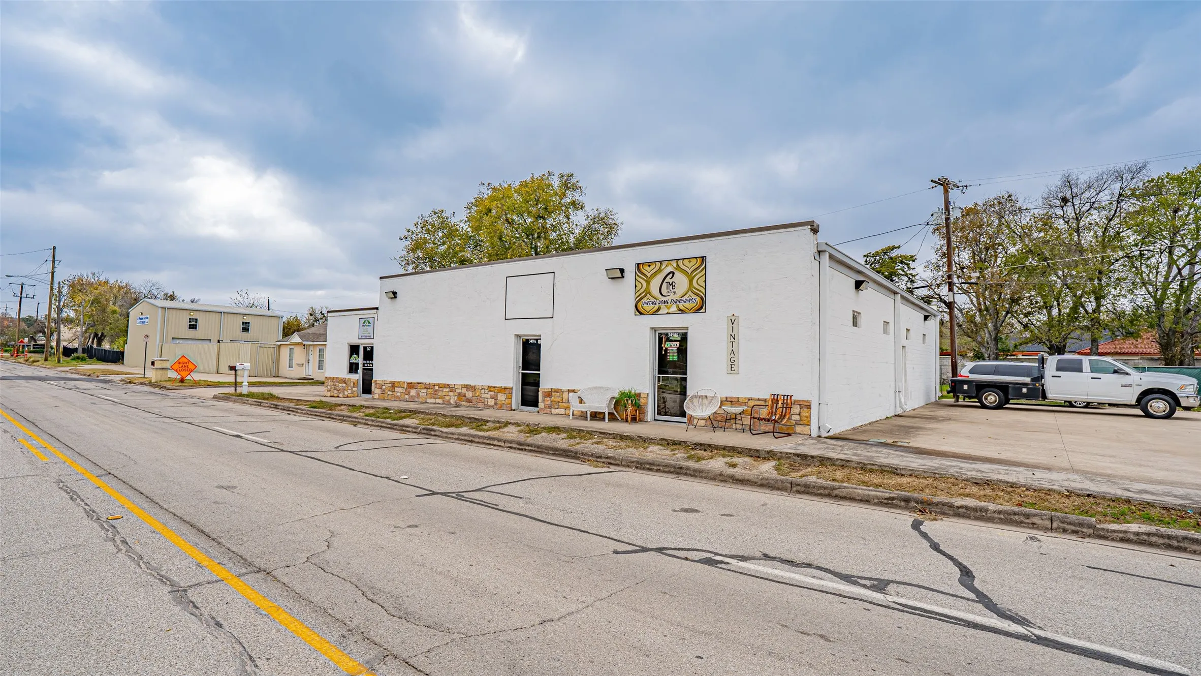 Retail For Sale in Tarrant County , 347 N Cherry Lane, White Settlement, Texas 76108, 0, 0, Garage spaces, 0 Sqft, built in 1970, Preowned, mls#21121857, Real Estate Agent in White Settlement, Homes For Sale in Tarrant county, Homes For Sale in White Settlement, Realtor in White Settlement Texas, Real Estate Brokerage Independent Realty Texas, Luminita Cordes Realtor
