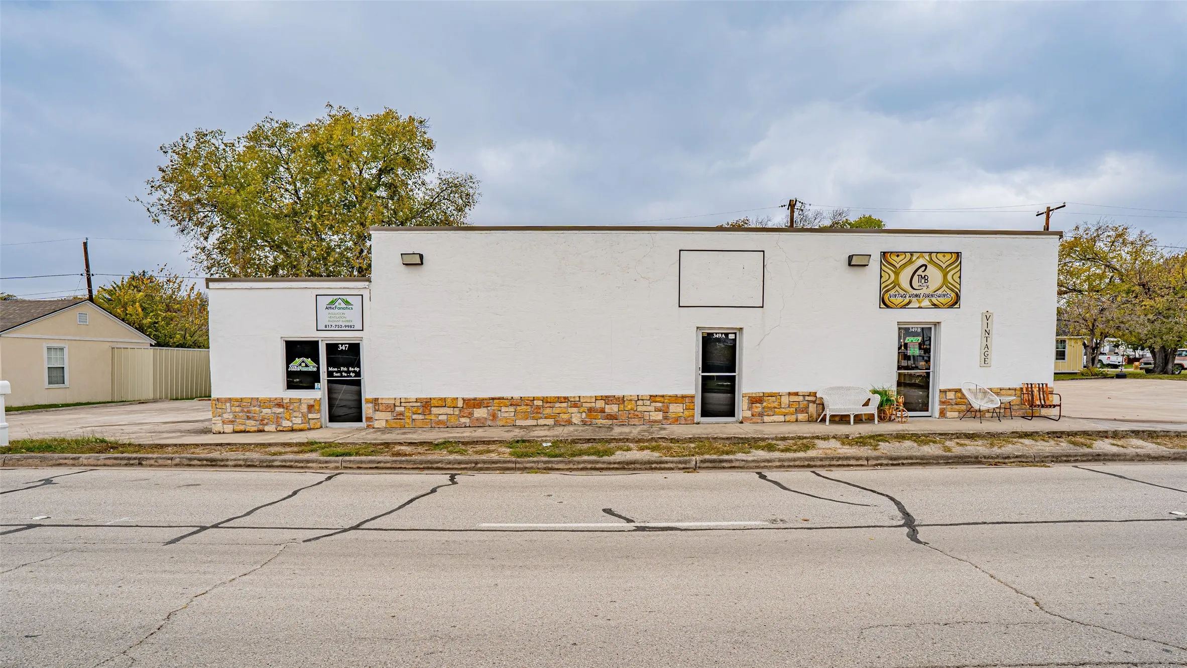 Retail For Sale in Tarrant County , 347 N Cherry Lane, White Settlement, Texas 76108, 0, 0, Garage spaces, 0 Sqft, built in 1970, Preowned, mls#21121857, Real Estate Agent in White Settlement, Homes For Sale in Tarrant county, Homes For Sale in White Settlement, Realtor in White Settlement Texas, Real Estate Brokerage Independent Realty Texas, Luminita Cordes Realtor