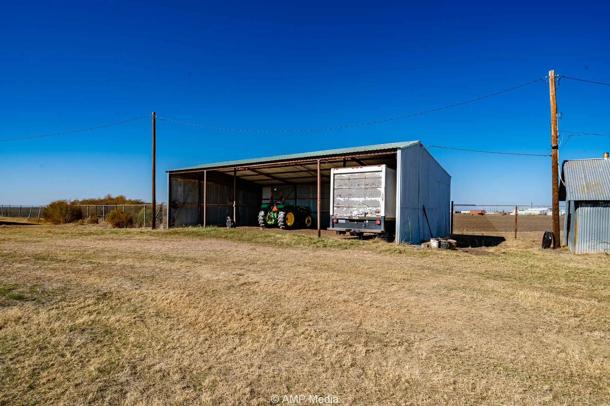 Single Family Residence For Sale in Taylor County , 1102 Elmdale Road N, Abilene, Texas 79601, 3 Bedroom, 4 Bathroom, 2 Garage spaces, 2,632 Sqft, built in 1981, Preowned, mls#21120117, Real Estate Agent in Abilene, Homes For Sale in Taylor county, Homes For Sale in Abilene, Realtor in Abilene Texas, Real Estate Brokerage Independent Realty Texas, Luminita Cordes Realtor