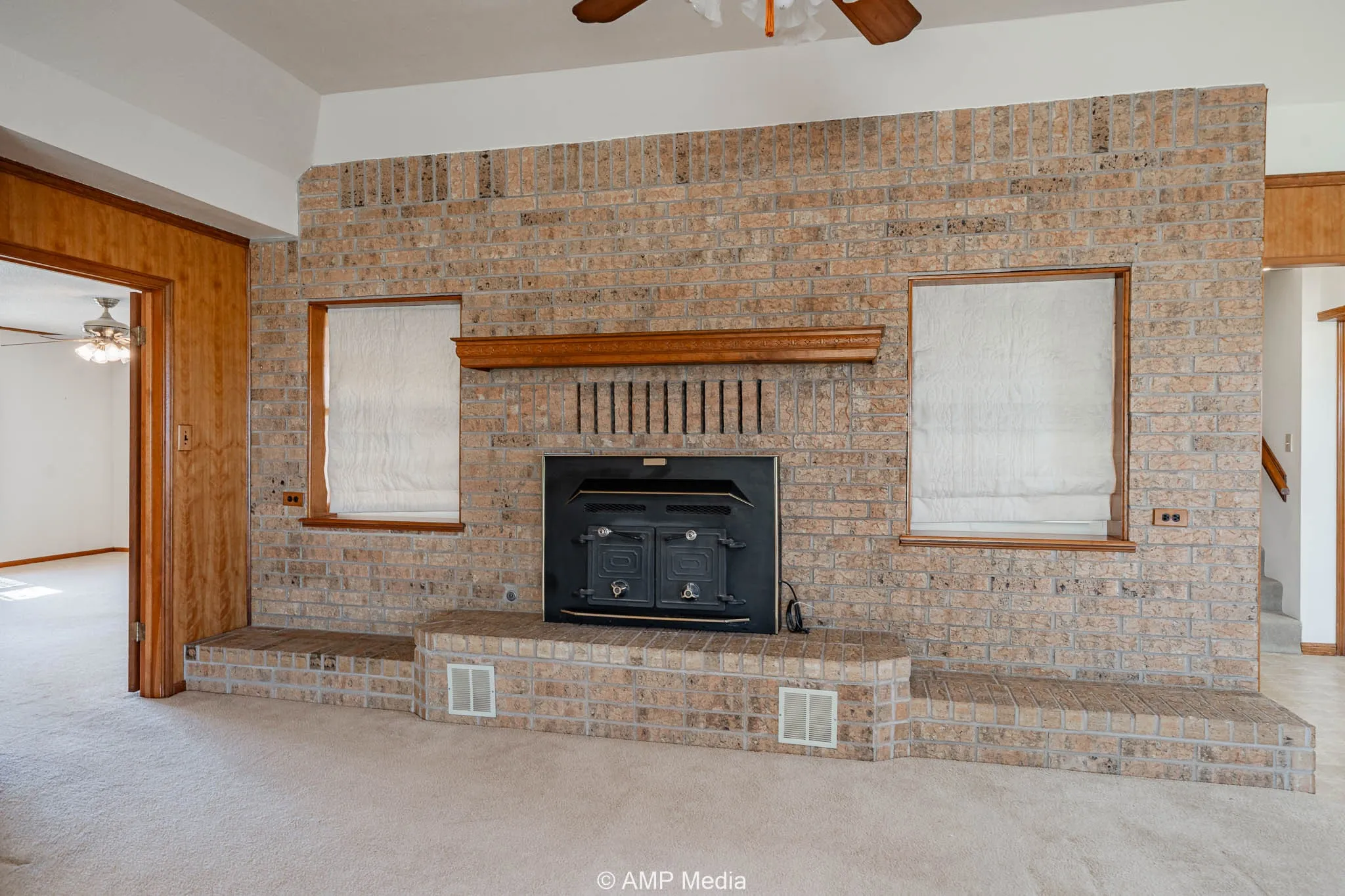 Single Family Residence For Sale in Taylor County , 1102 Elmdale Road N, Abilene, Texas 79601, 3 Bedroom, 4 Bathroom, 2 Garage spaces, 2,632 Sqft, built in 1981, Preowned, mls#21120117, Real Estate Agent in Abilene, Homes For Sale in Taylor county, Homes For Sale in Abilene, Realtor in Abilene Texas, Real Estate Brokerage Independent Realty Texas, Luminita Cordes Realtor