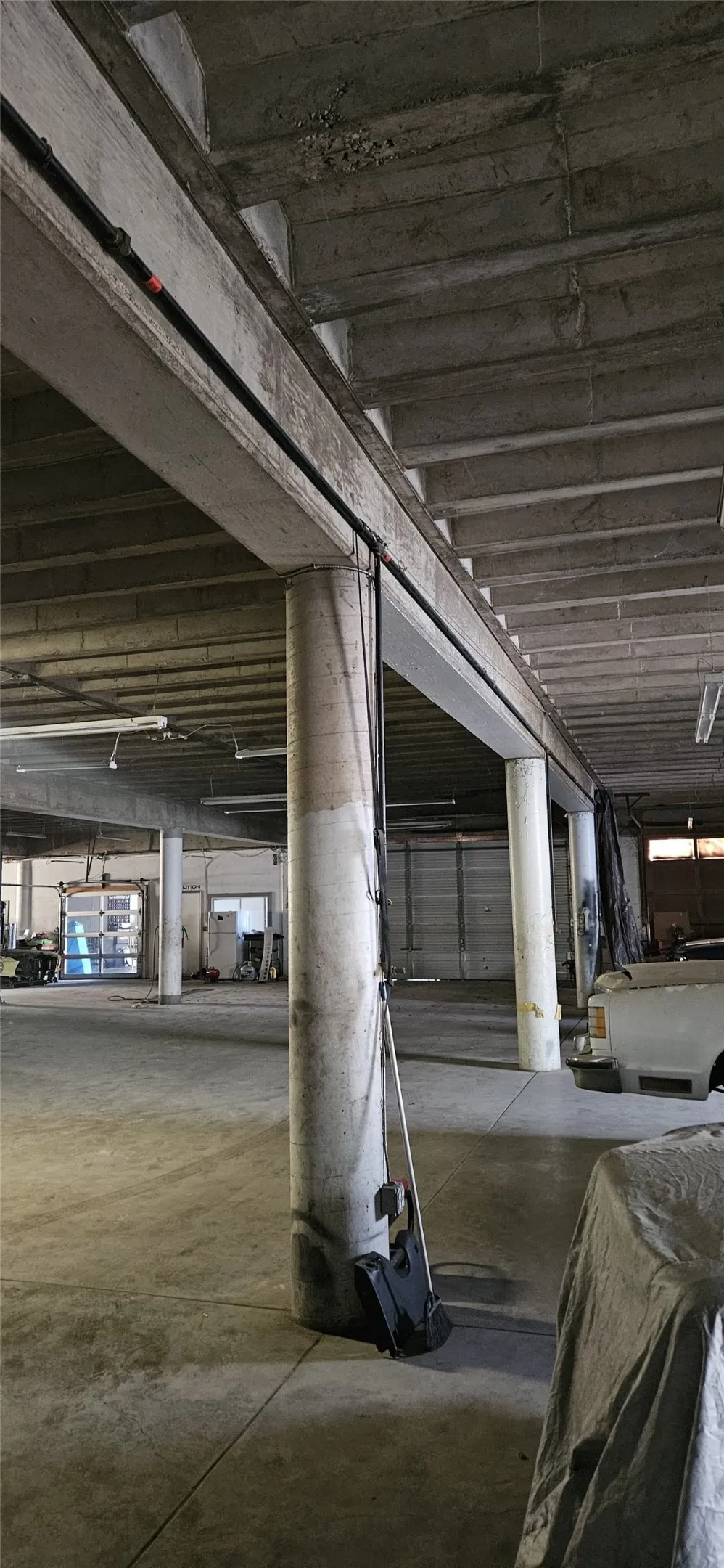 Industrial For Rent in Dallas County , 1204 Powhattan Street, Dallas, Texas 75215, 0, 0, Garage spaces, 0 Sqft, built in 1951, Preowned, mls#21121898, Real Estate Agent in Dallas, Homes For Rent in Dallas county, Homes For Rent in Dallas, Realtor in Dallas Texas, Real Estate Brokerage Independent Realty Texas, Luminita Cordes Realtor
