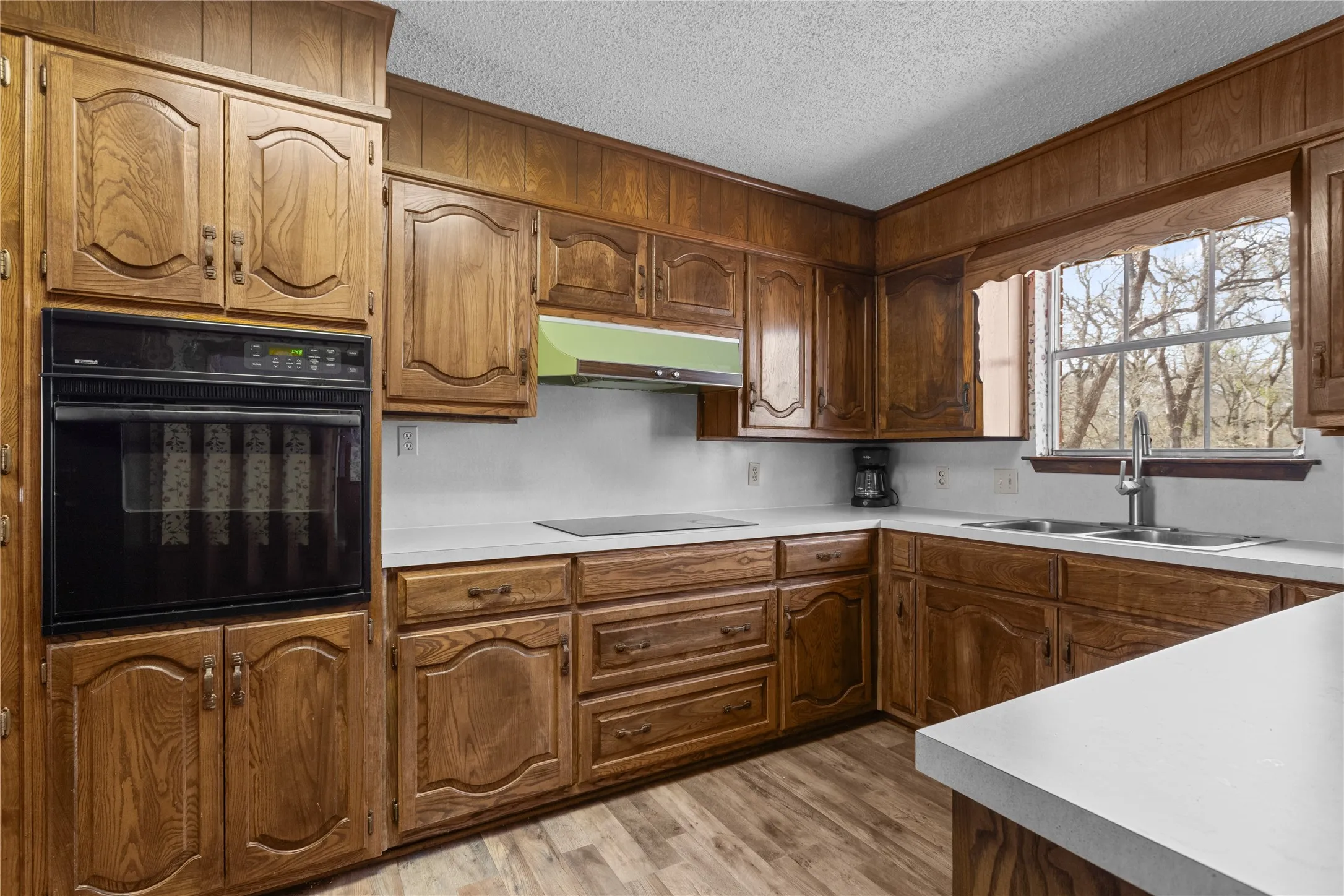 Single Family Residence For Sale in Mc Lennan County , 1447 Red Gate Road, Mart, Texas 76664, 3 Bedrooms, 2 Bathrooms, 2 Garage spaces, 2,602 Sqft, built in 1988, Price $725,000, mls#21122186, Real Estate Agent in Mart, Homes For Sale in Mc Lennan county, Homes For Sale in Mart, Realtor in Mart Texas, Real Estate Brokerage Independent Realty Texas, Luminita Cordes Realtor