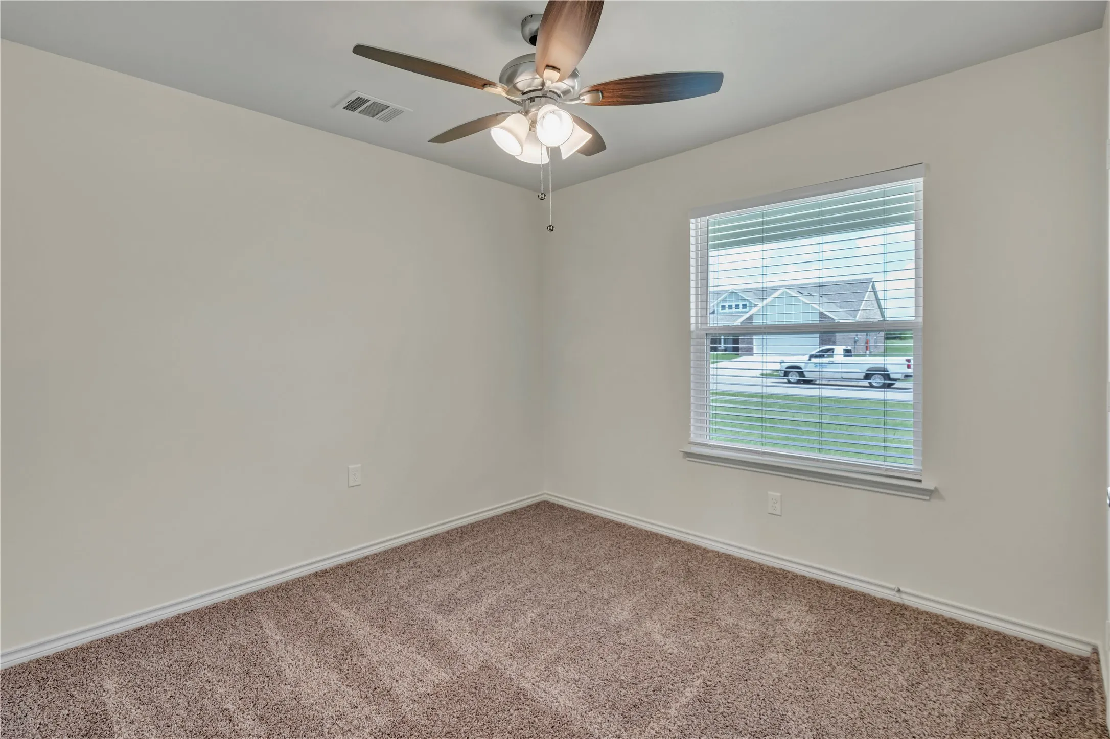 Single Family Residence For Sale in Johnson County , 616 Crockett Drive, Cleburne, Texas 76033, 3 Bedroom, 2 Bathroom, 2 Garage spaces, 1,354 Sqft, built in 2025, New Construction - Incomplete, mls#21122233, Real Estate Agent in Cleburne, Homes For Sale in Johnson county, Homes For Sale in Cleburne, Realtor in Cleburne Texas, Real Estate Brokerage Independent Realty Texas, Luminita Cordes Realtor
