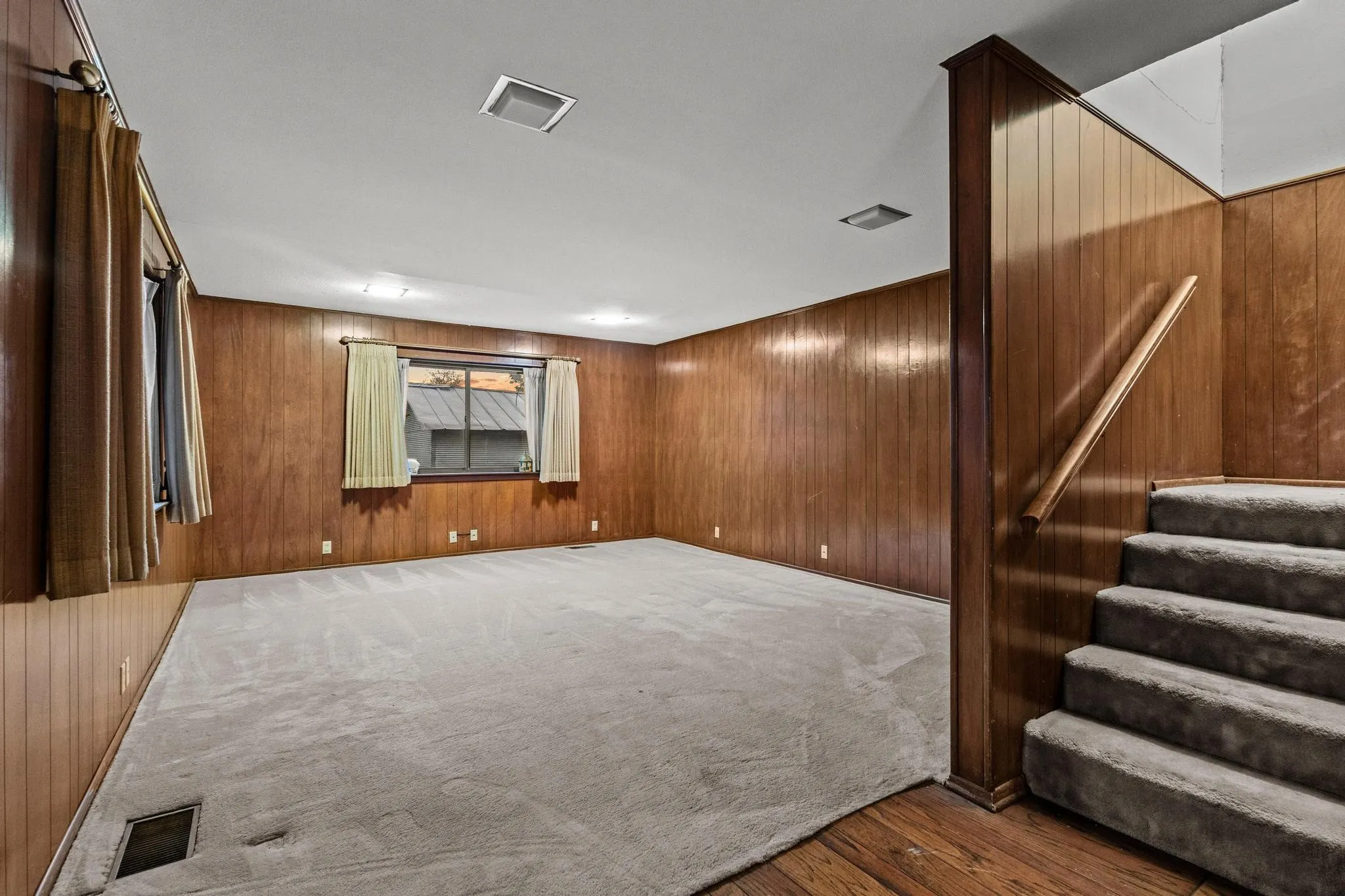 Second living in front door entrance and stairway