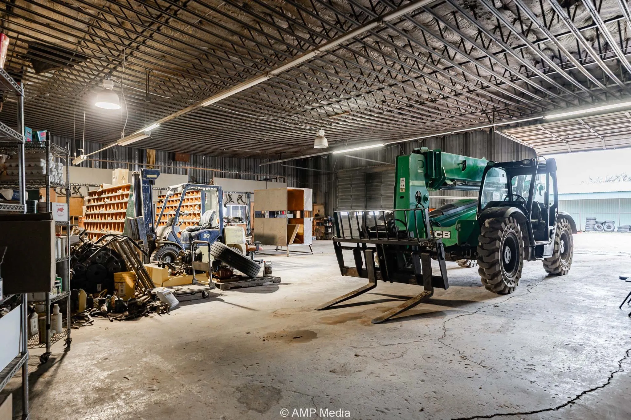 Industrial For Sale in Jones County , 13997 N US HWY 277 Highway, Stamford, Texas 79553, 0, 0, Garage spaces, 0 Sqft, built in 1963, Preowned, mls#21122424, Real Estate Agent in Stamford, Homes For Sale in Jones county, Homes For Sale in Stamford, Realtor in Stamford Texas, Real Estate Brokerage Independent Realty Texas, Luminita Cordes Realtor