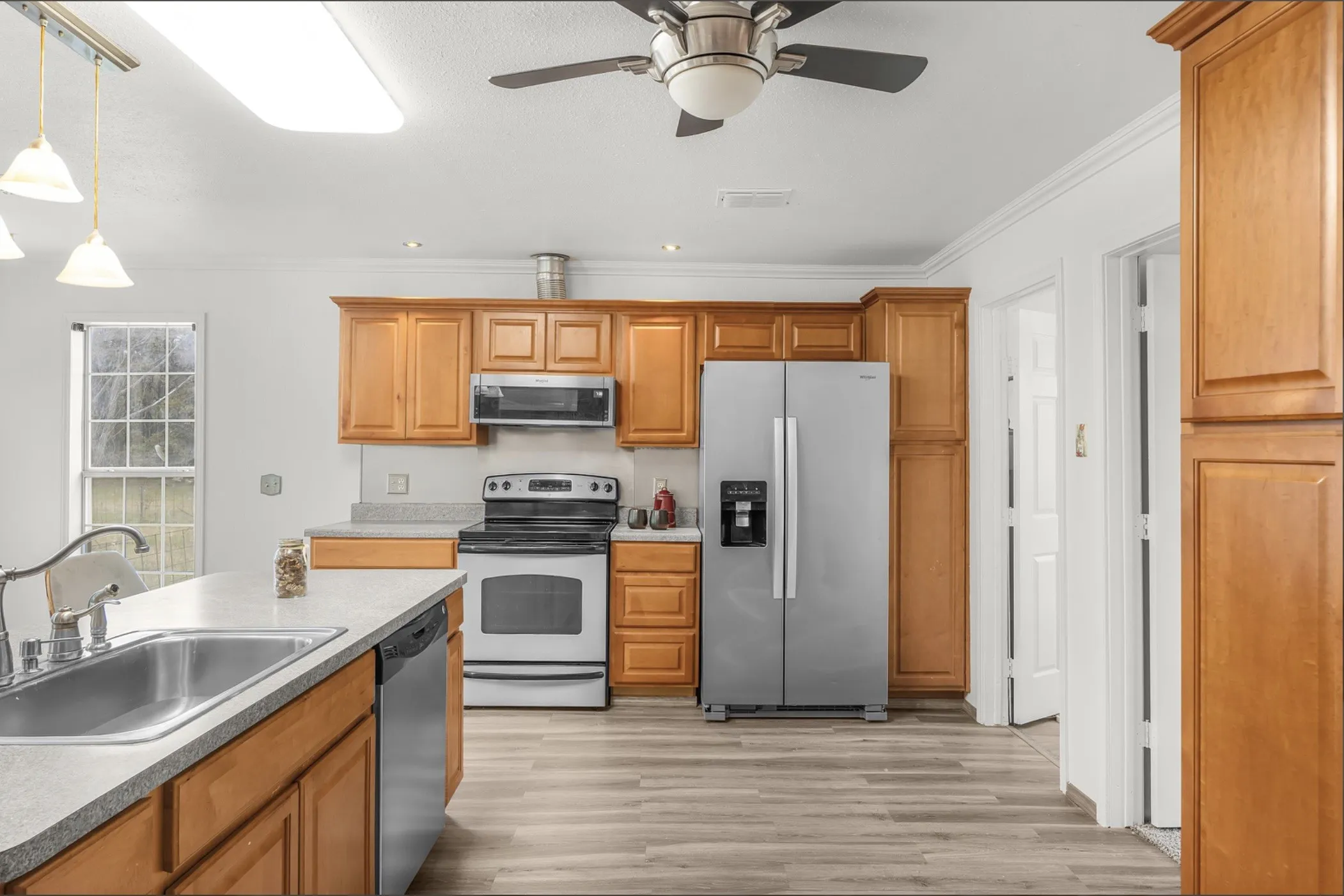 Single Family Residence For Sale in Parker County , 328 Creekview Meadows Drive, Springtown, Texas 76082, 3 Bedrooms, 2 Bathrooms, Garage spaces, 1,369 Sqft, built in 2008, Preowned, Price $224,975, mls#21122502, Real Estate Agent in Springtown, Homes For Sale in Parker county, Homes For Sale in Springtown, Realtor in Springtown Texas, Real Estate Brokerage Independent Realty Texas, Luminita Cordes Realtor