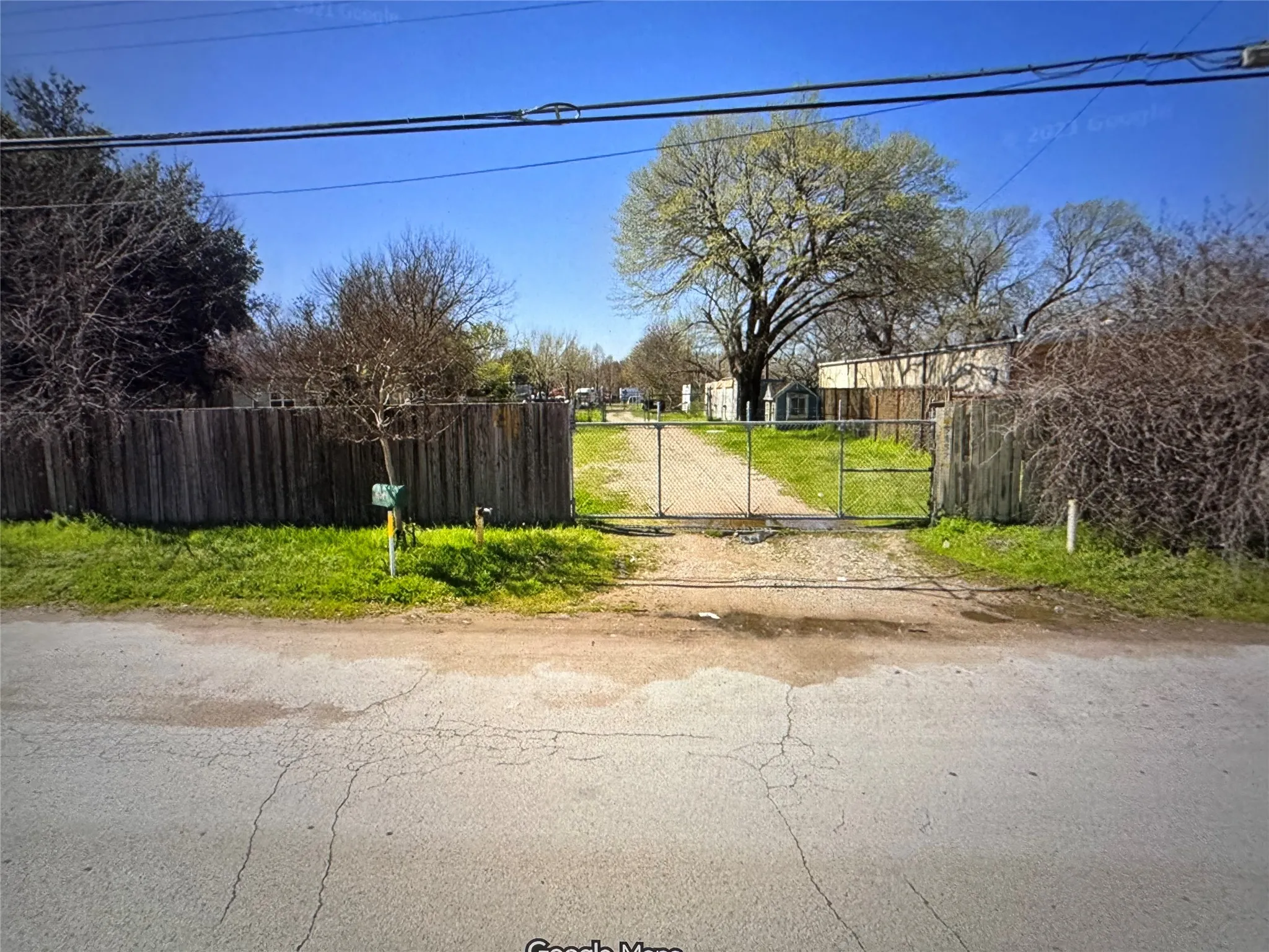 Improved Land For Sale in Dallas County , 9157 S Central Expressway, Dallas, Texas 75241, 0, 0, Garage spaces, 0 Sqft, built in 1997, mls#21122646, Real Estate Agent in Dallas, Homes For Sale in Dallas county, Homes For Sale in Dallas, Realtor in Dallas Texas, Real Estate Brokerage Independent Realty Texas, Luminita Cordes Realtor