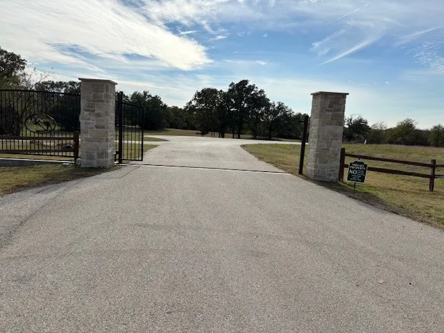Unimproved Land For Sale in Navarro County , 9 captains court, Streetman, Texas 75859, 0, 0, Garage spaces, 0 Sqft, built in 0, mls#21122432, Real Estate Agent in Streetman, Homes For Sale in Navarro county, Homes For Sale in Streetman, Realtor in Streetman Texas, Real Estate Brokerage Independent Realty Texas, Luminita Cordes Realtor