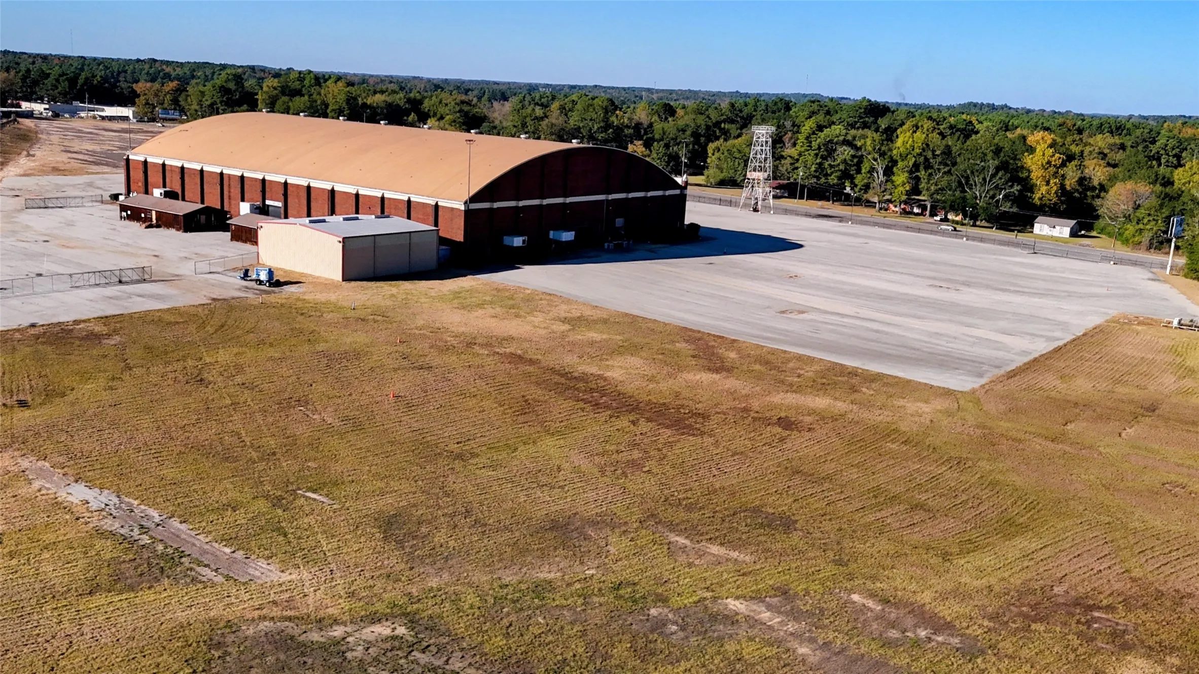 Warehouse For Sale in Smith County , 10408 State Highway 64 E, Tyler, Texas 75707, 0, 0, Garage spaces, 0 Sqft, built in 1983, Preowned, Price $6,399,900, mls#21122945, Real Estate Agent in Tyler, Homes For Sale in Smith county, Homes For Sale in Tyler, Realtor in Tyler Texas, Real Estate Brokerage Independent Realty Texas, Luminita Cordes Realtor