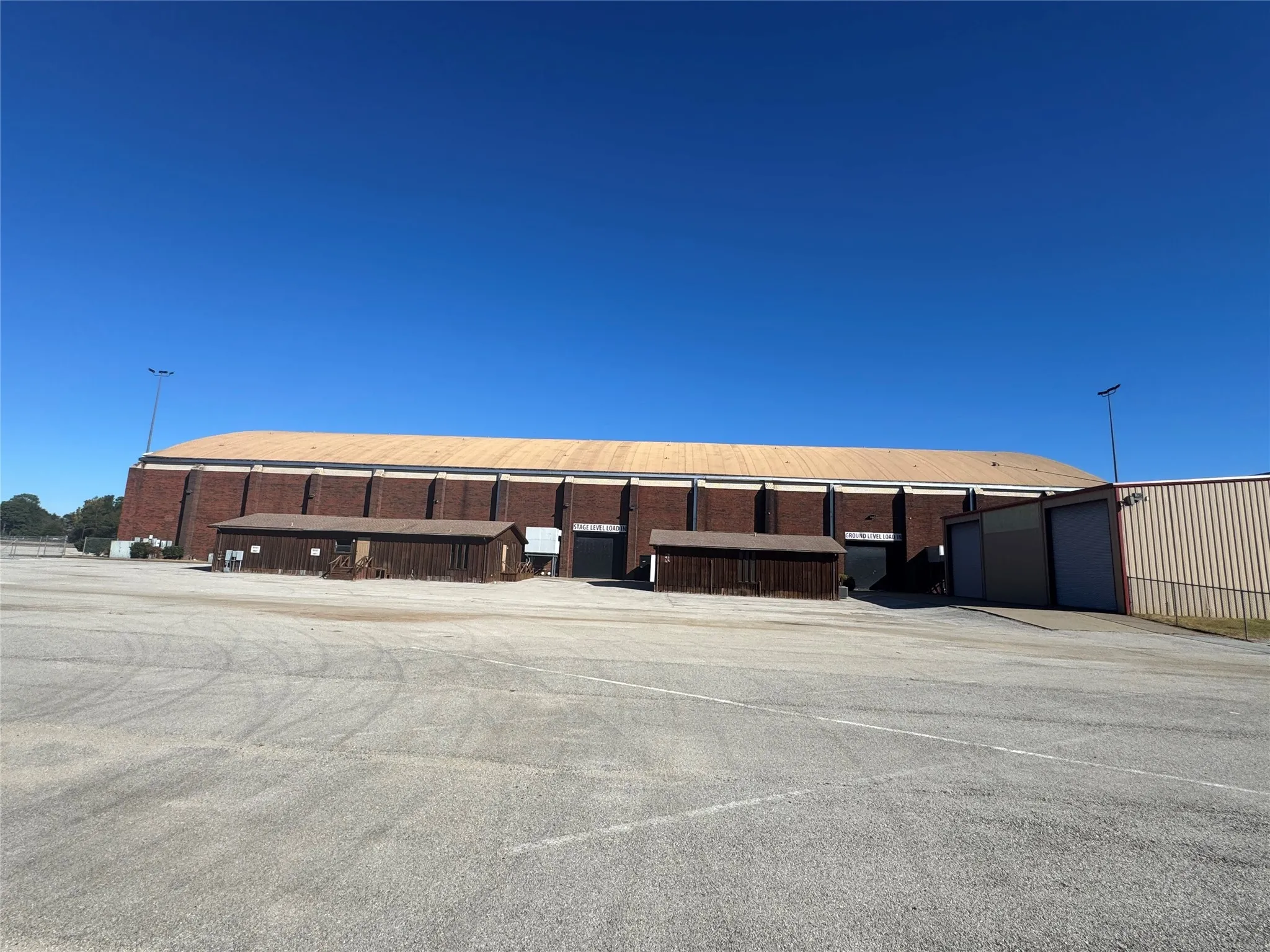 Warehouse For Sale in Smith County , 10408 State Highway 64 E, Tyler, Texas 75707, 0, 0, Garage spaces, 0 Sqft, built in 1983, Preowned, Price $6,399,900, mls#21122945, Real Estate Agent in Tyler, Homes For Sale in Smith county, Homes For Sale in Tyler, Realtor in Tyler Texas, Real Estate Brokerage Independent Realty Texas, Luminita Cordes Realtor