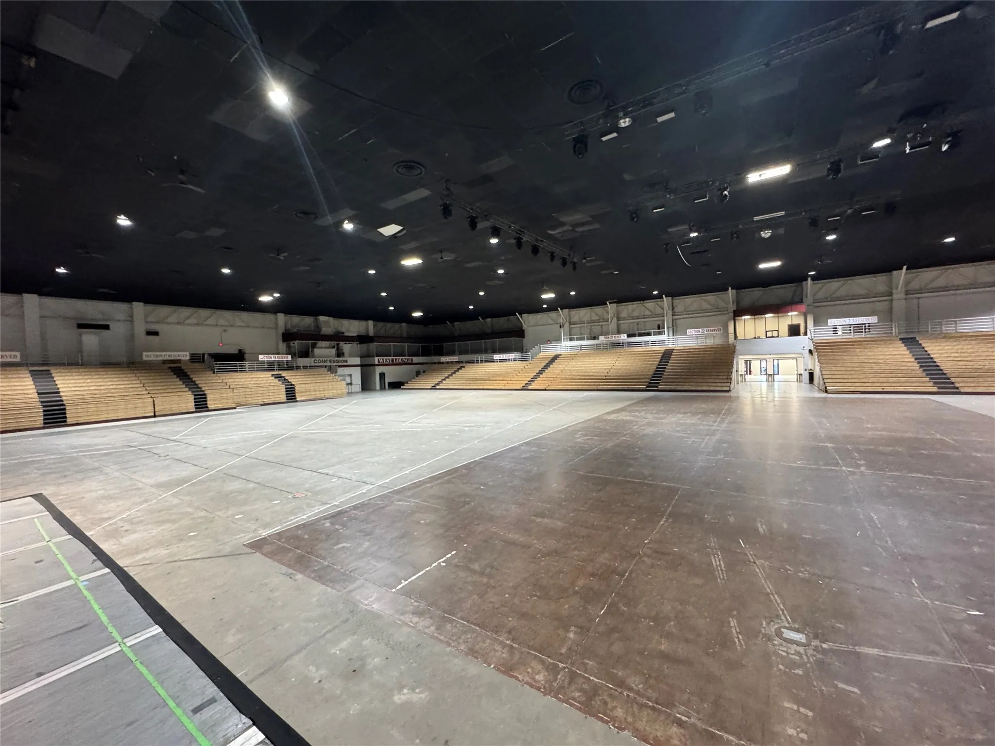 Warehouse For Sale in Smith County , 10408 State Highway 64 E, Tyler, Texas 75707, 0, 0, Garage spaces, 0 Sqft, built in 1983, Preowned, Price $6,399,900, mls#21122945, Real Estate Agent in Tyler, Homes For Sale in Smith county, Homes For Sale in Tyler, Realtor in Tyler Texas, Real Estate Brokerage Independent Realty Texas, Luminita Cordes Realtor