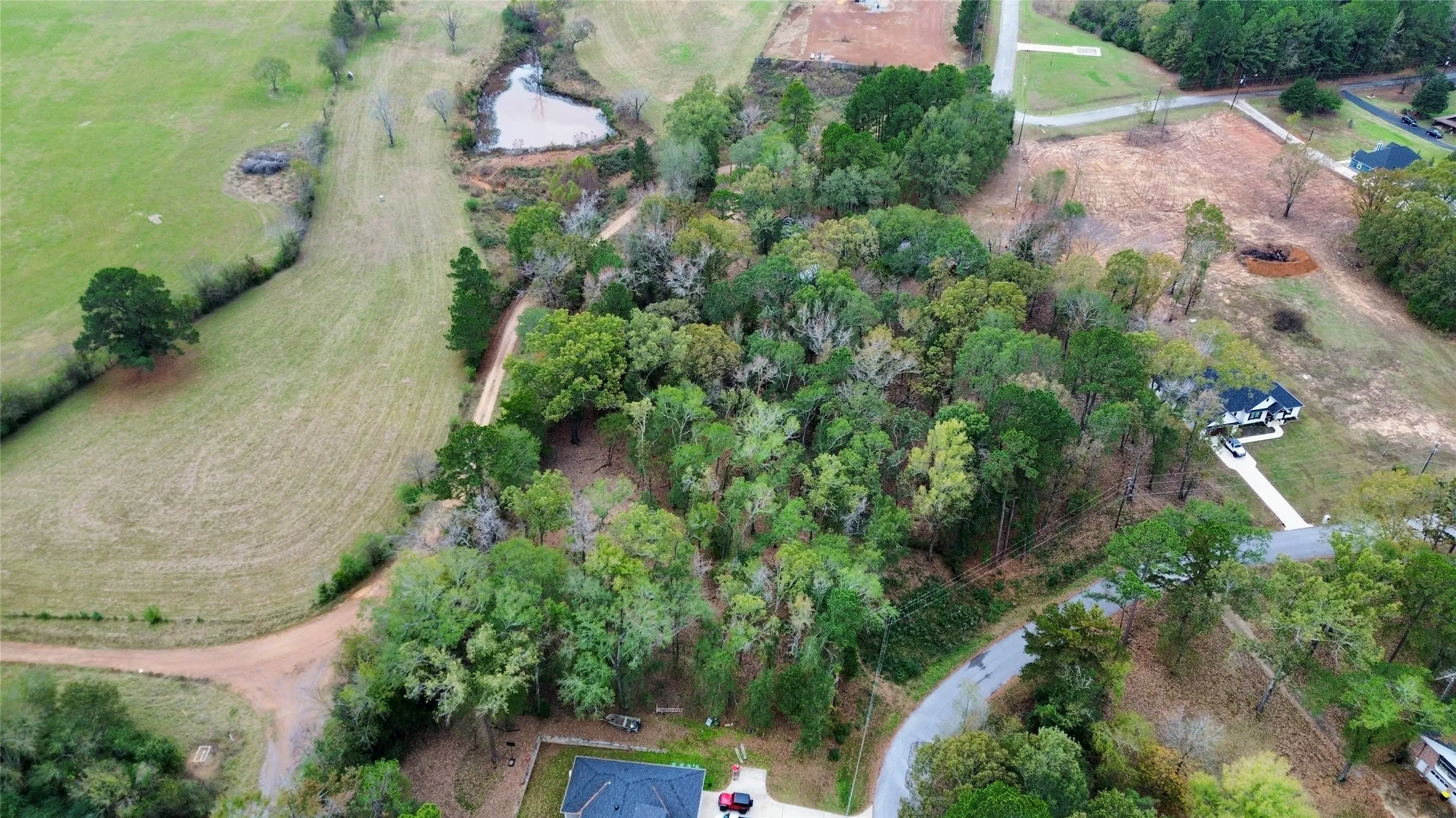 Aerial view of property and surrounding area