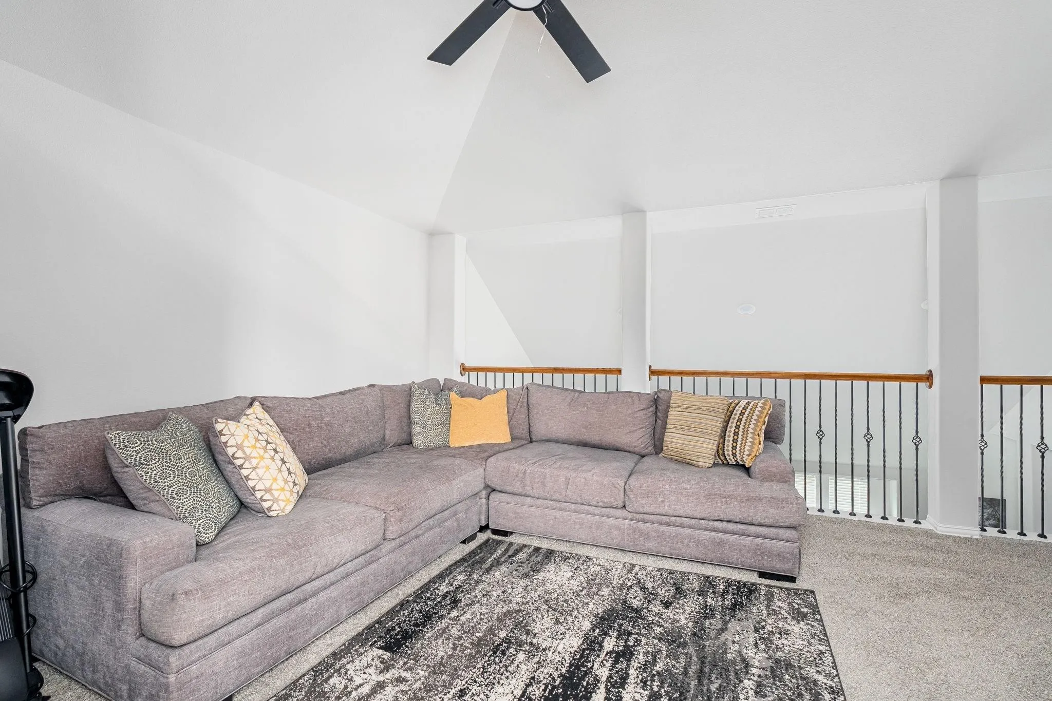 Single Family Residence For Sale in Collin County , 1117 Birdsong Trail, Anna, Texas 75409, 4 Bedrooms, 3 Bathrooms, 2 Garage spaces, 2,343 Sqft, built in 2023, Price $487,000, mls#21123446, Real Estate Agent in Anna, Homes For Sale in Collin county, Homes For Sale in Anna, Realtor in Anna Texas, Real Estate Brokerage Independent Realty Texas, Luminita Cordes Realtor